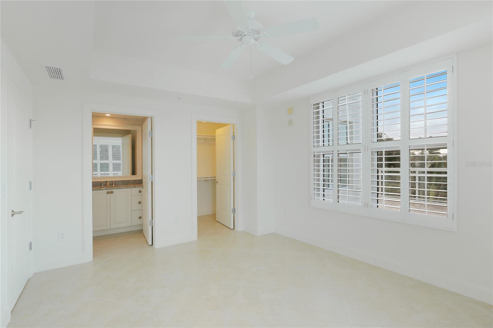 SUMMER COVE ON SIESTA - Residential