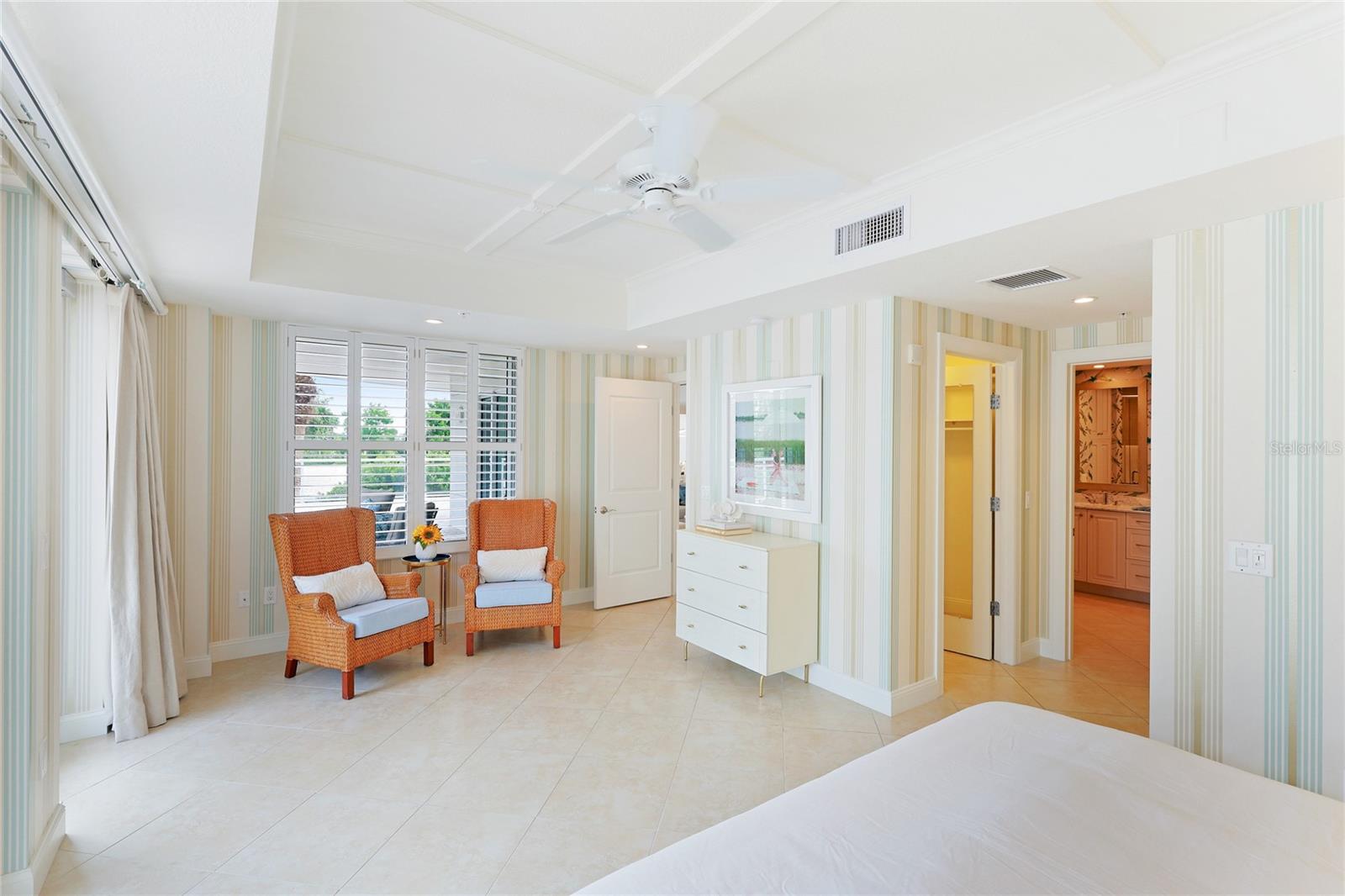 SUMMER COVE ON SIESTA - Residential