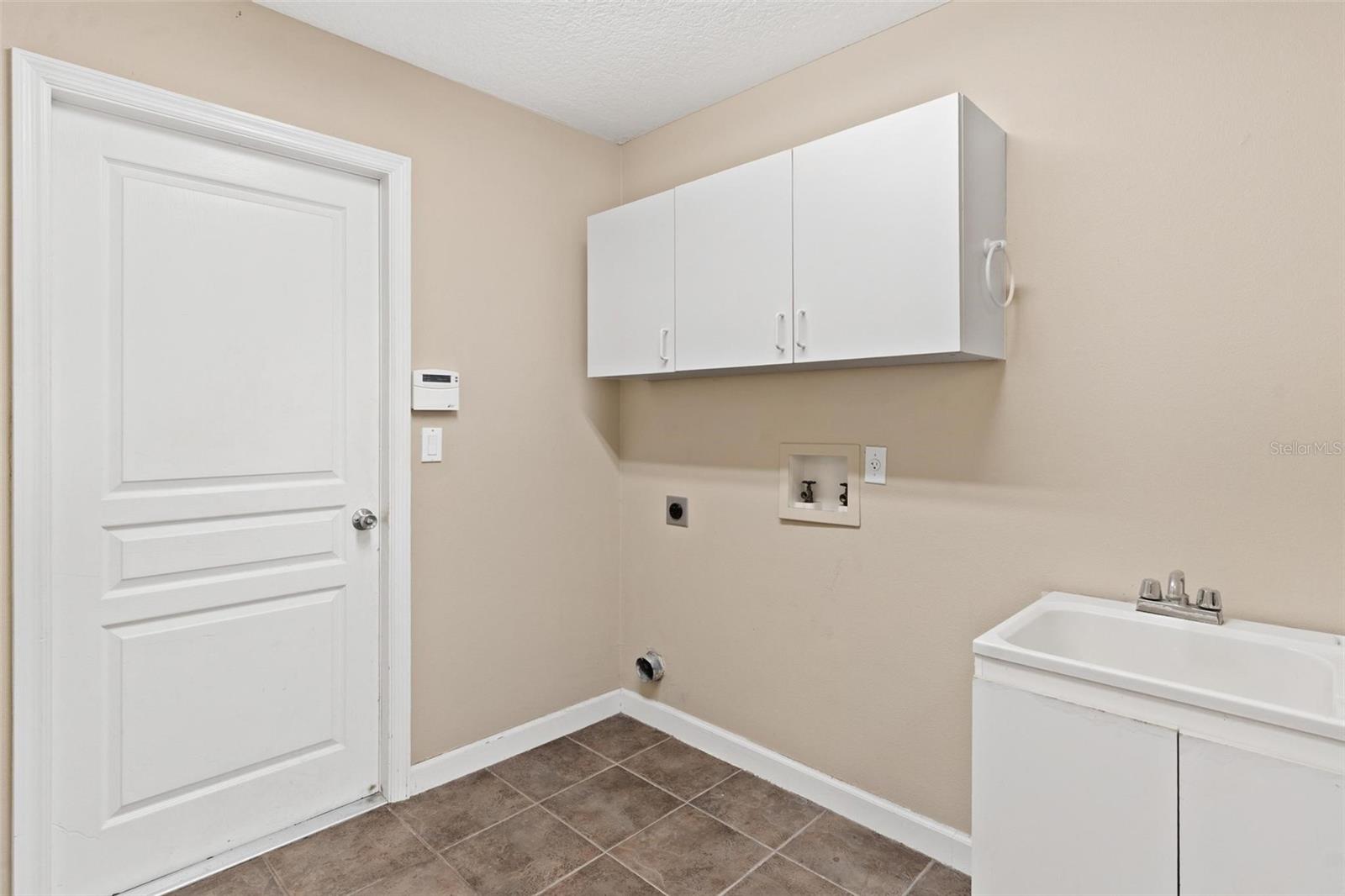 FRUITLAND PARK WINGSPREAD SUB - Residential