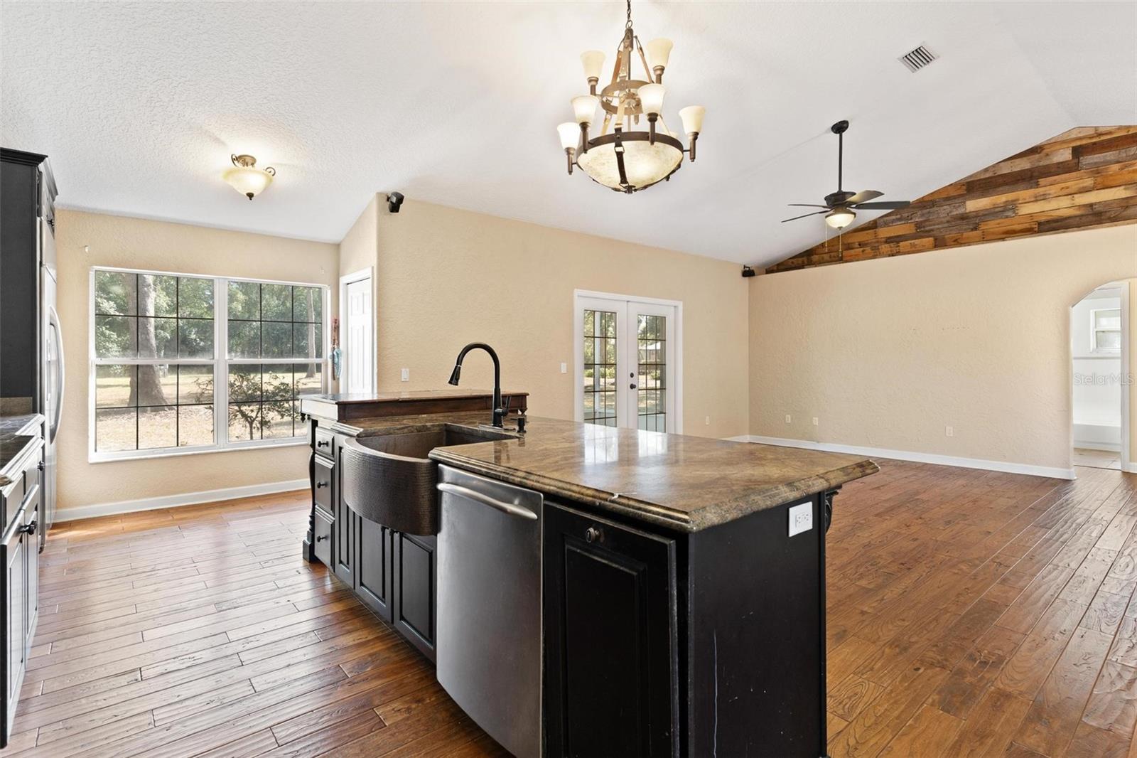 FRUITLAND PARK WINGSPREAD SUB - Residential