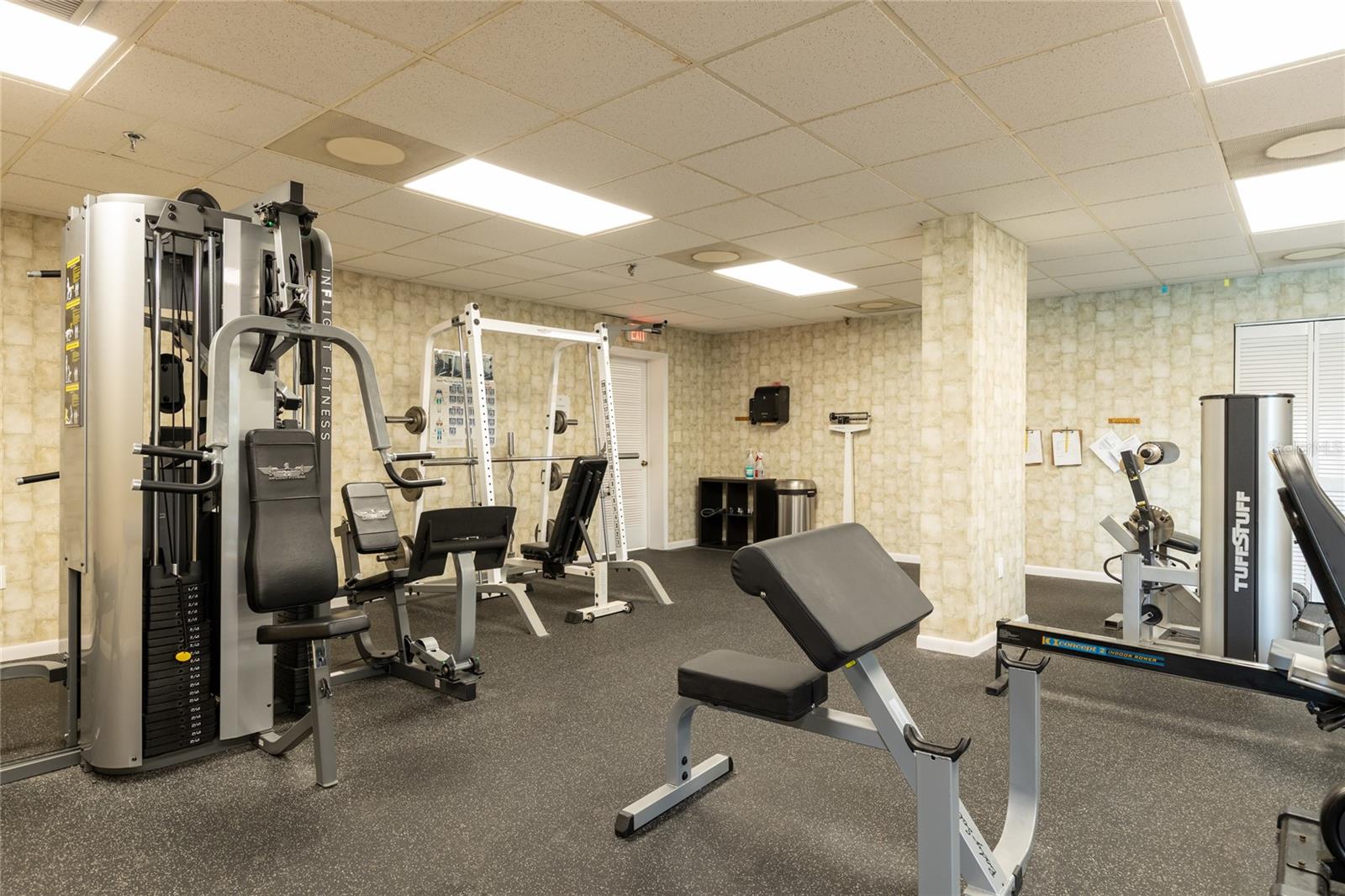 CHATEAU TOWER CONDO - Residential