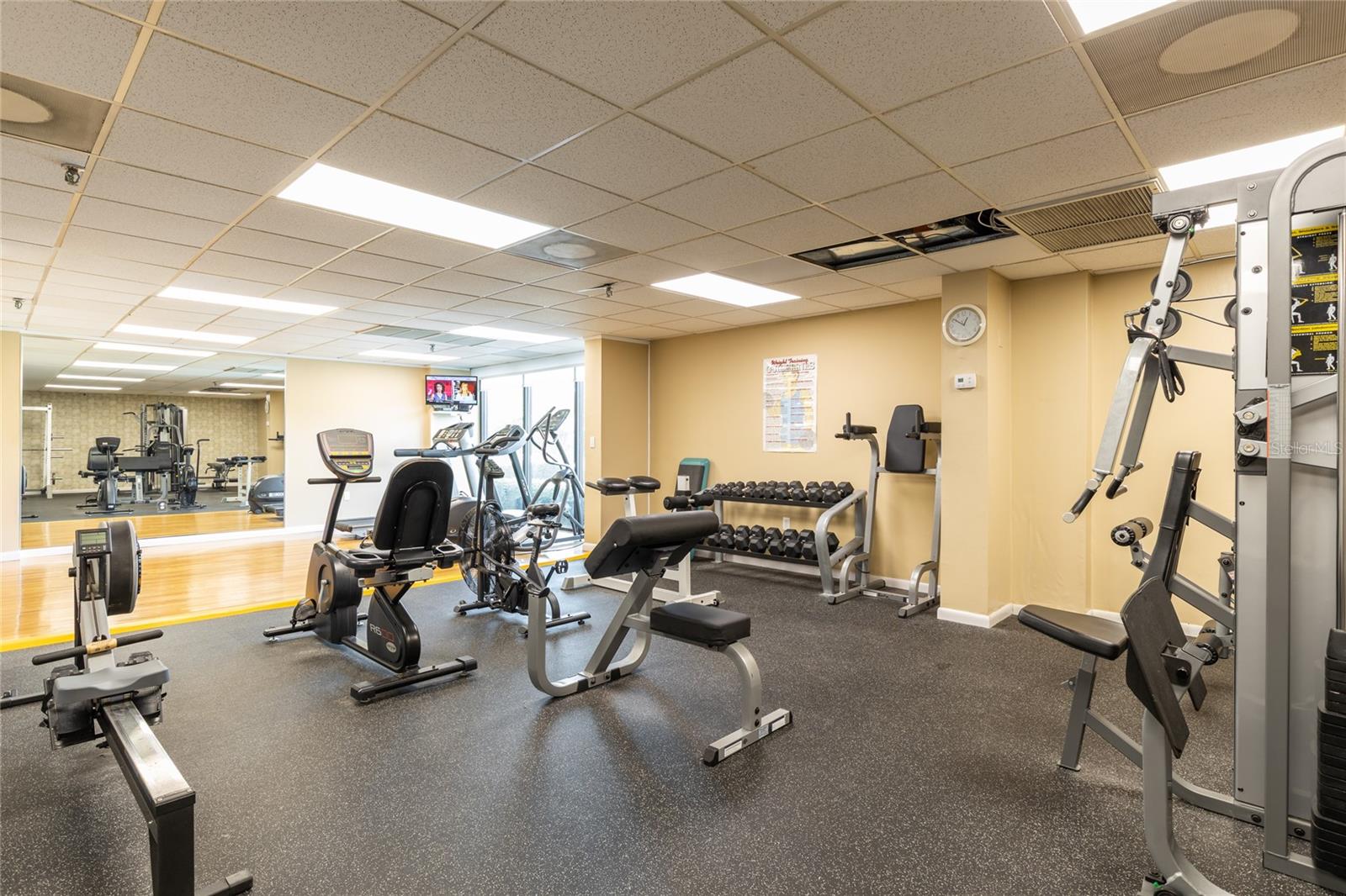 CHATEAU TOWER CONDO - Residential