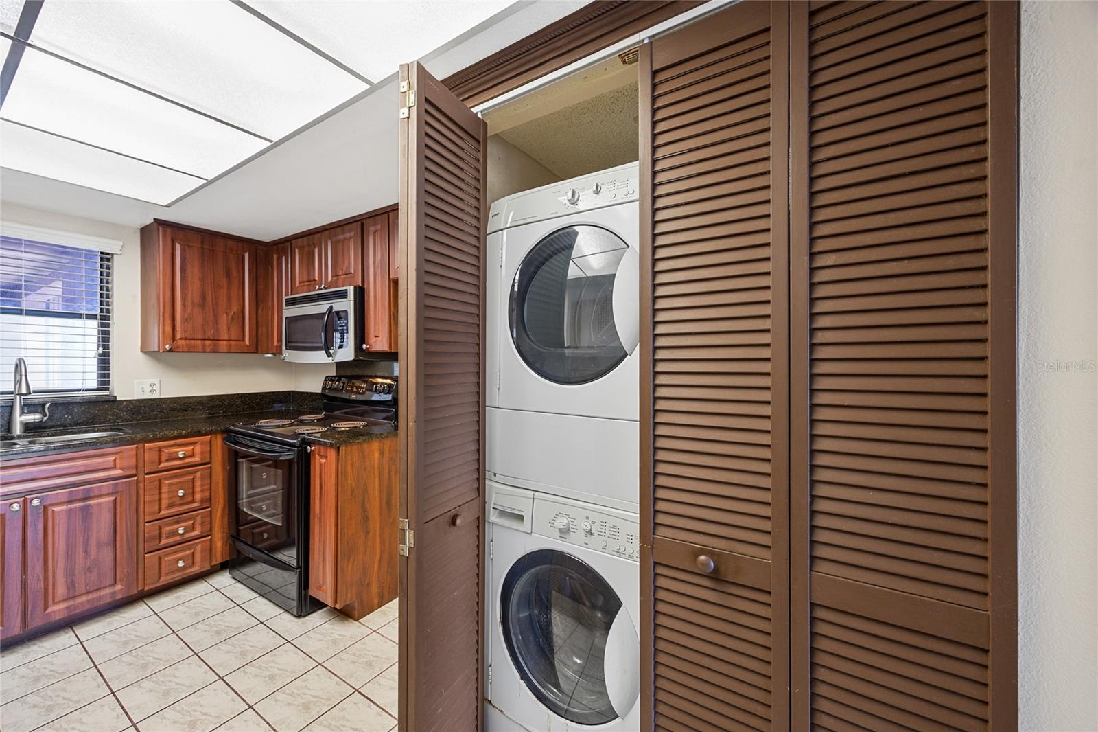 CHATEAU TOWER CONDO - Residential