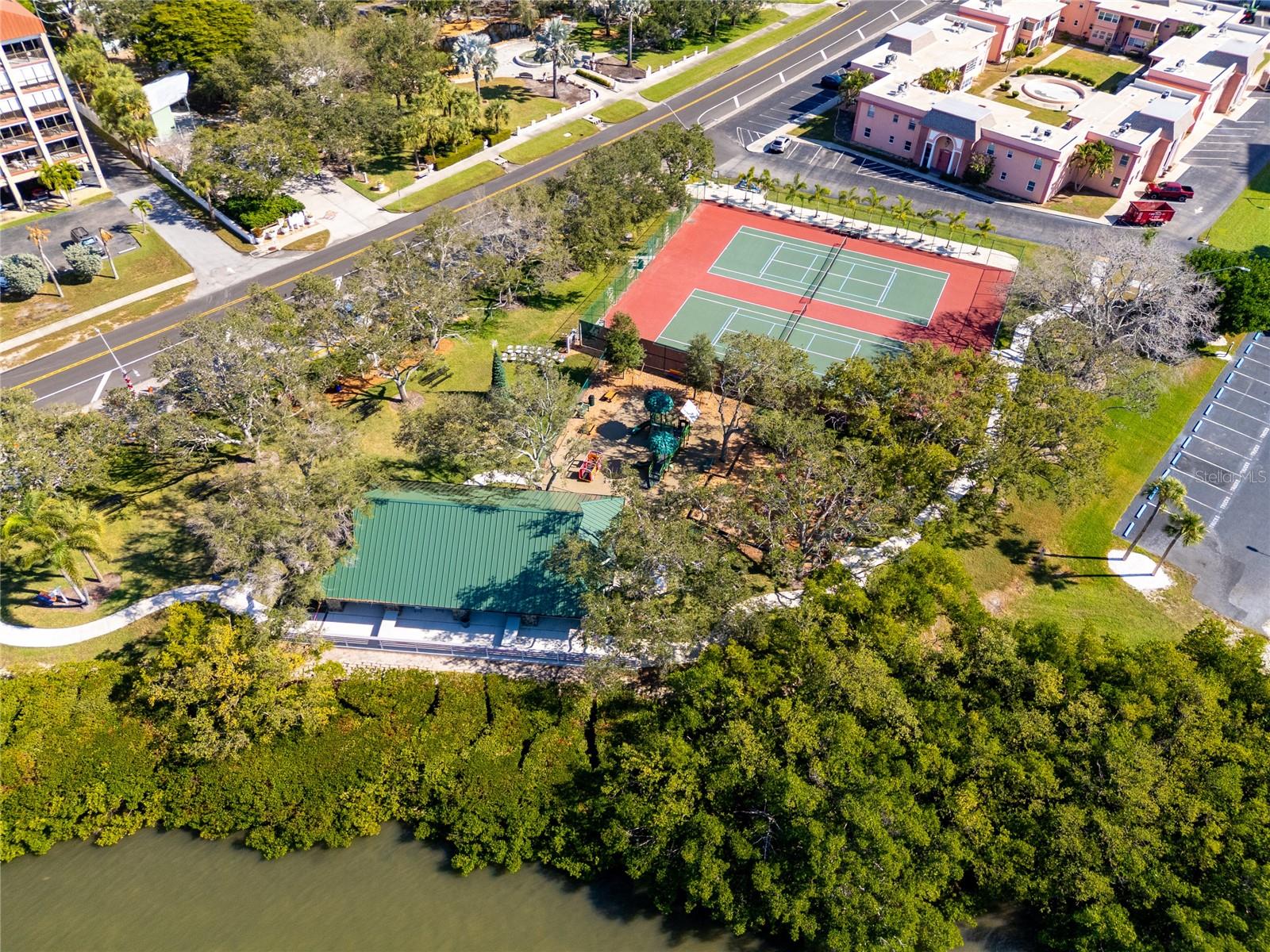 CHATEAU TOWER CONDO - Residential