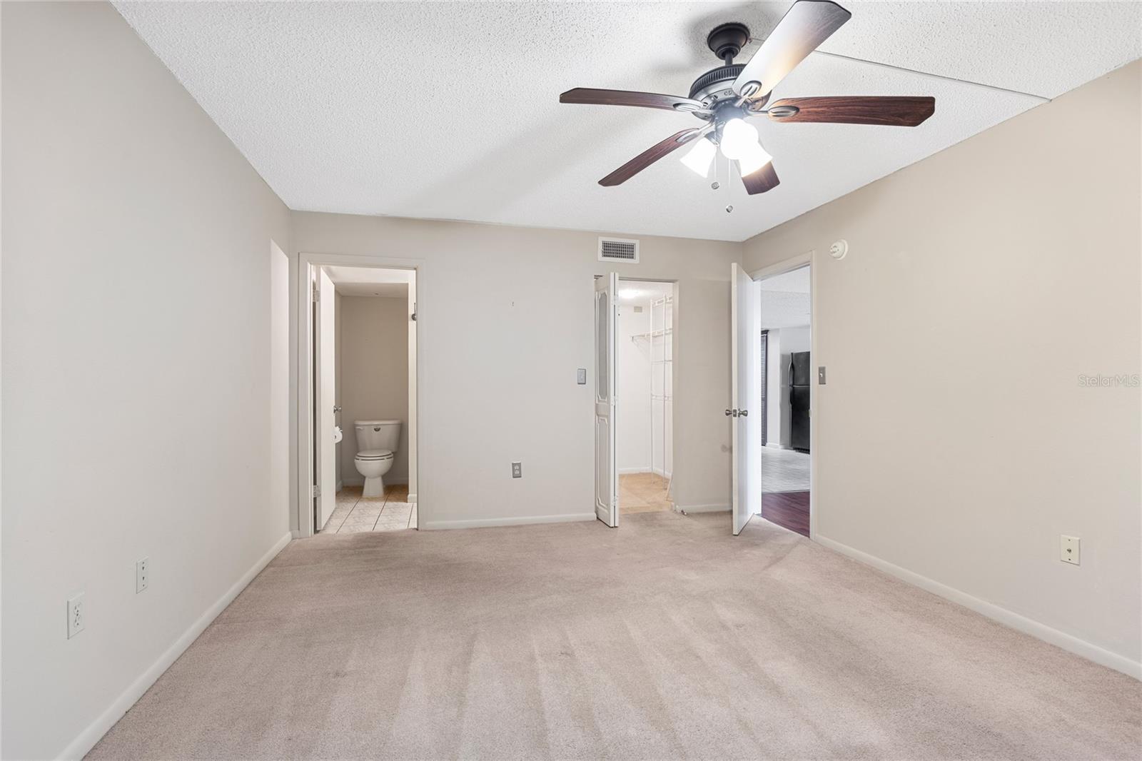 CHATEAU TOWER CONDO - Residential