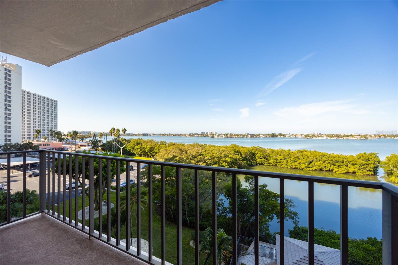 7050 SUNSET DRIVE S 509