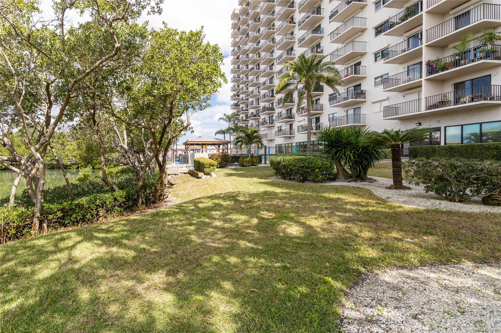 CHATEAU TOWER CONDO - Residential