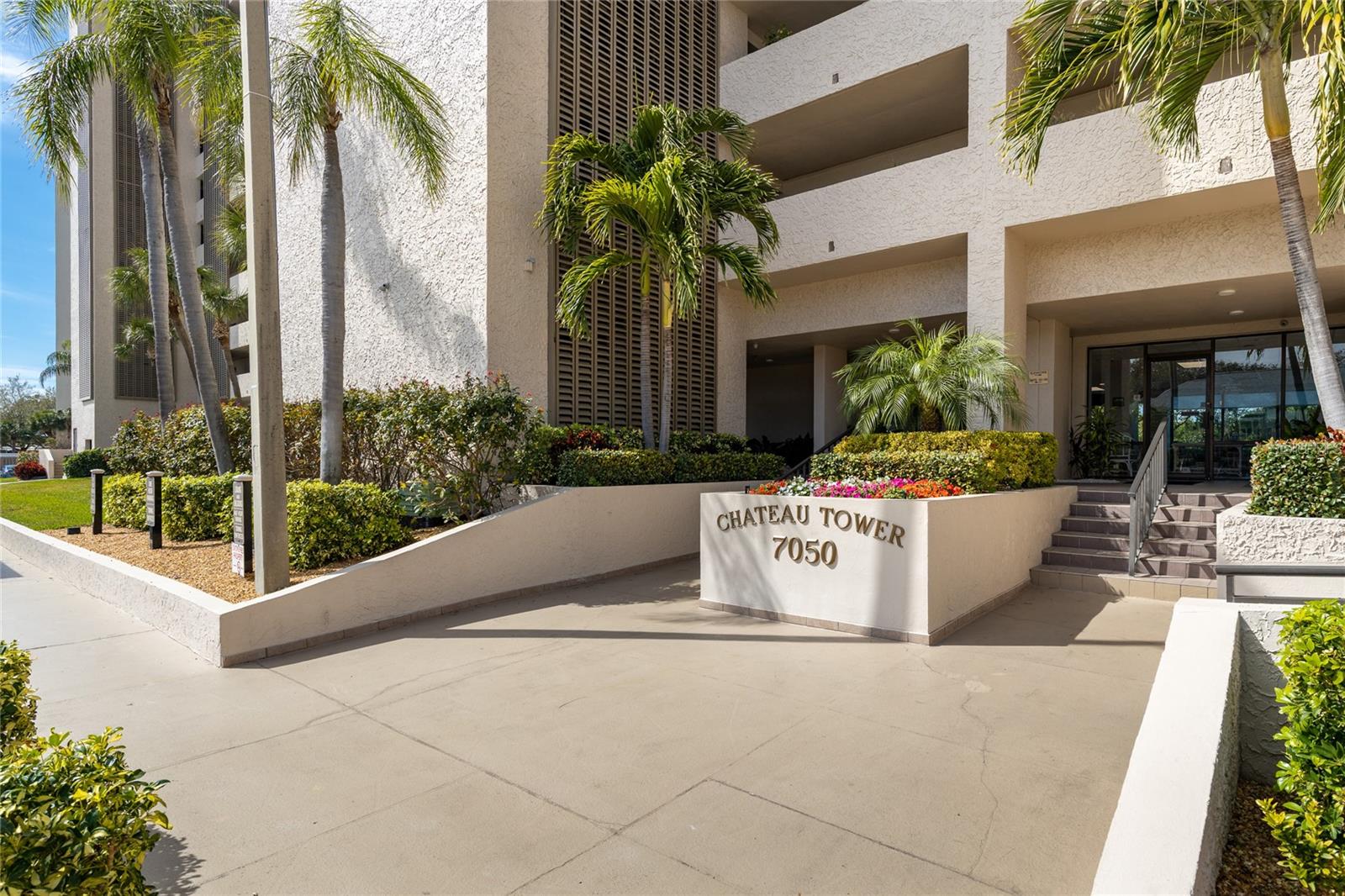 CHATEAU TOWER CONDO - Residential