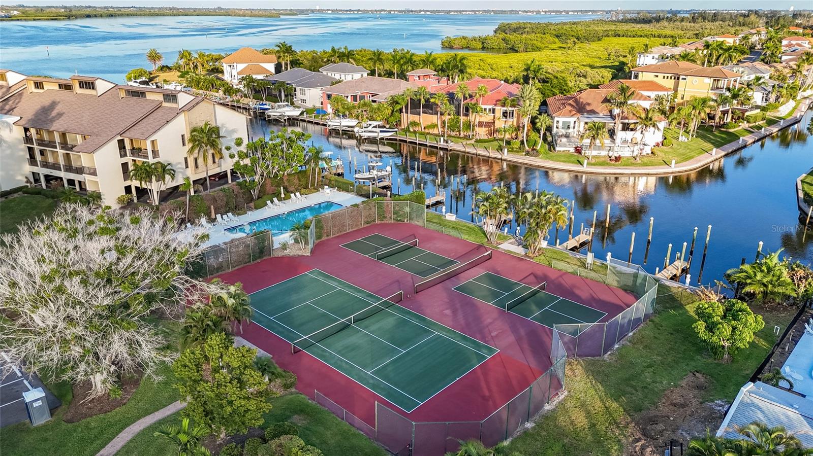 MARINERS COVE CONDO PH I - Residential