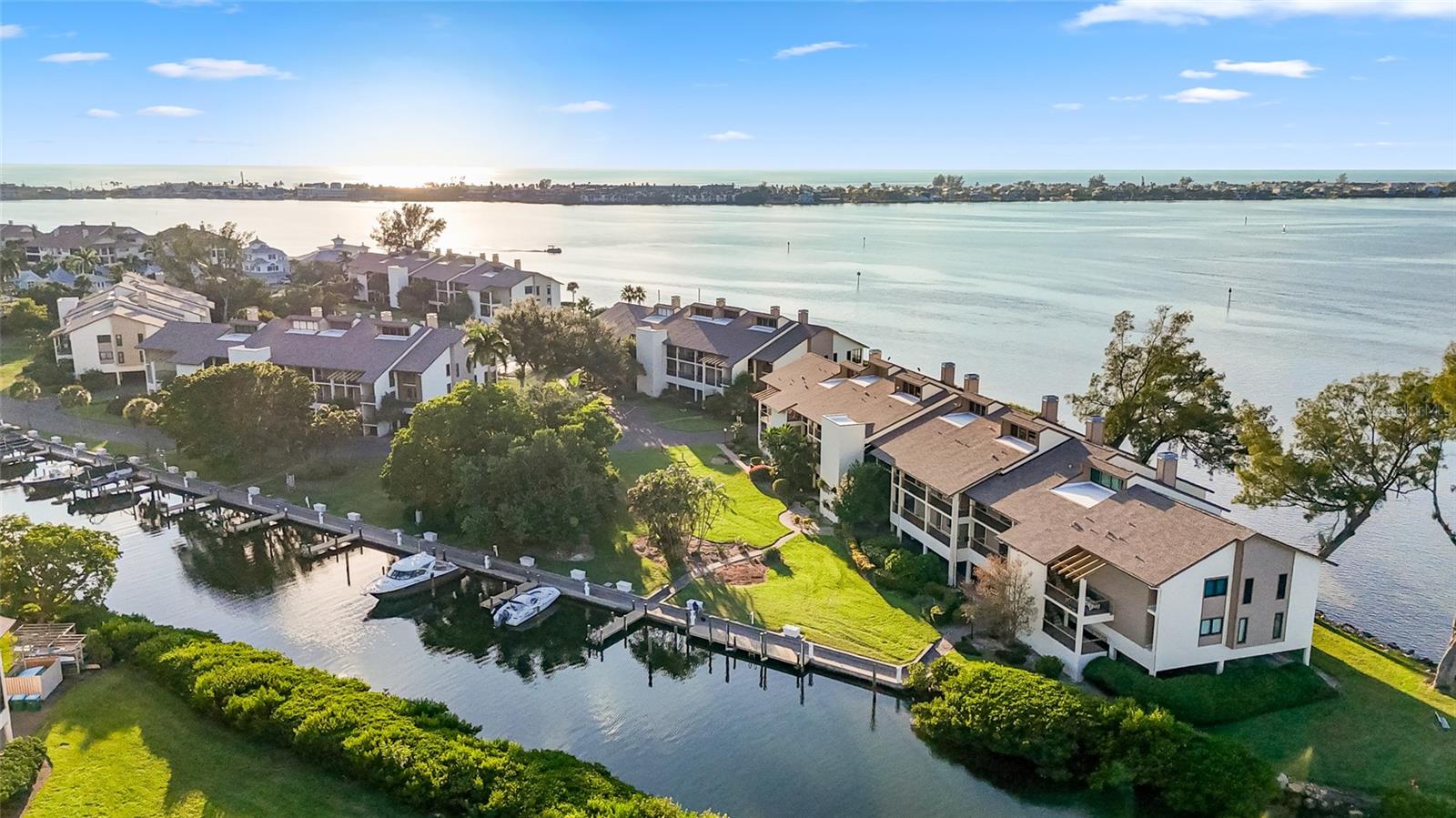 MARINERS COVE CONDO PH I - Residential