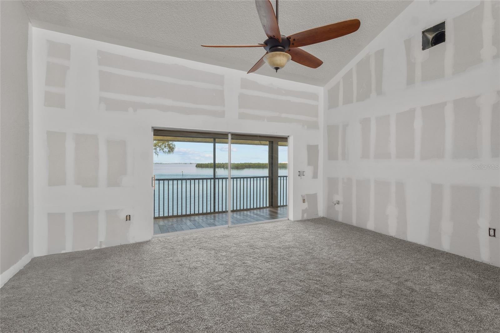 MARINERS COVE CONDO PH I - Residential