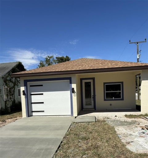 700 Loomis Avenue, Daytona Beach, FL 32114