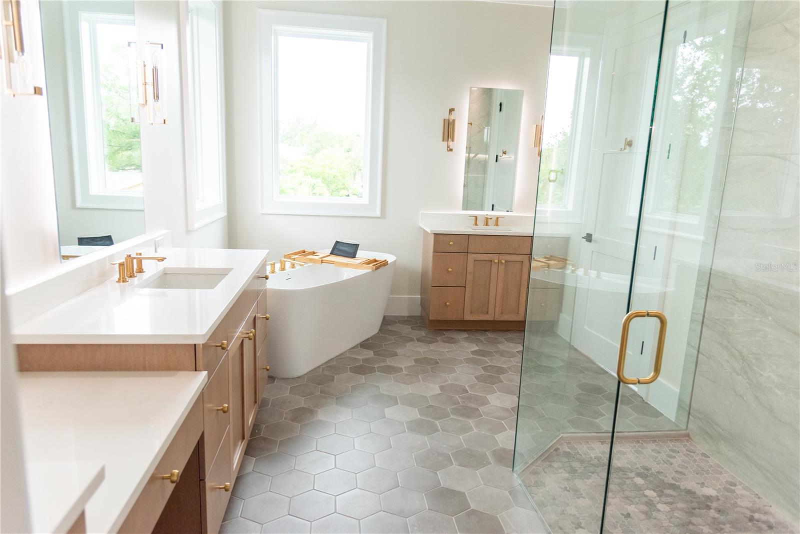 BEL MAR REV UNIT 8 - Residential