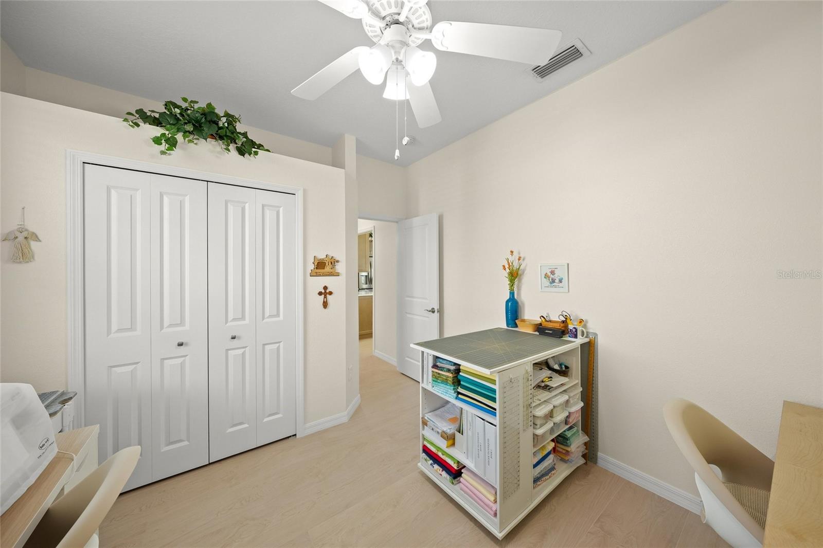 LAUREL MEADOWS - Residential