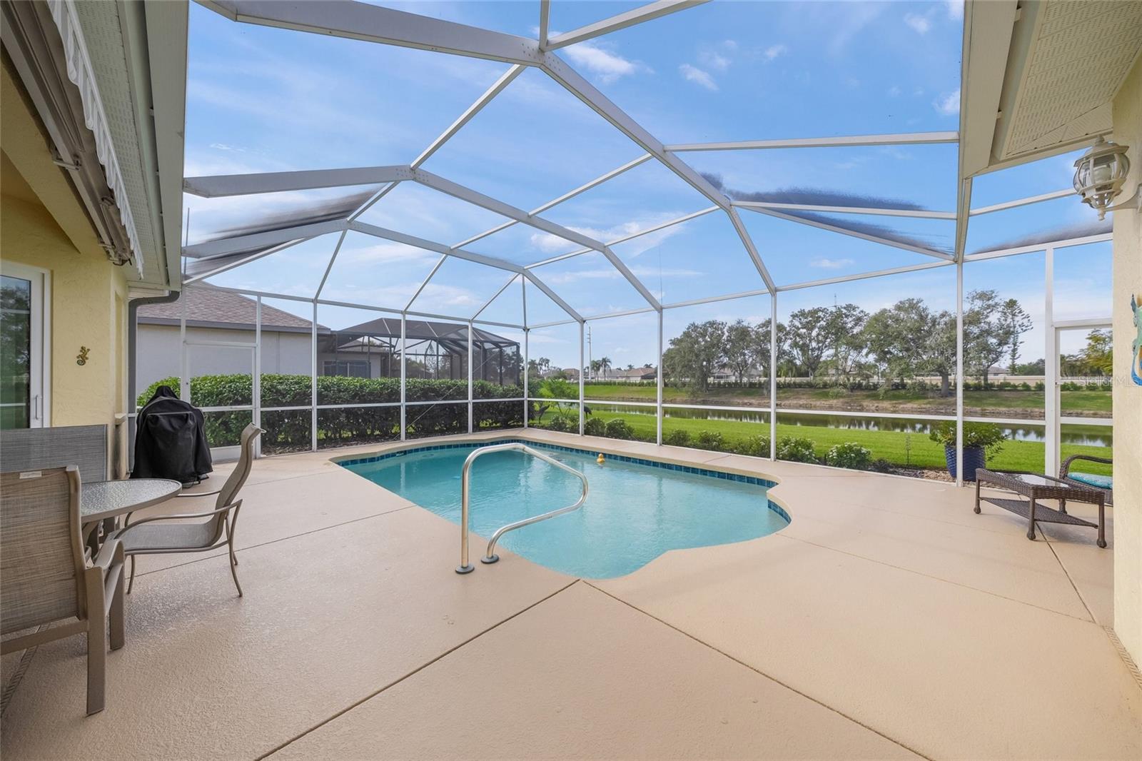 LAUREL MEADOWS - Residential