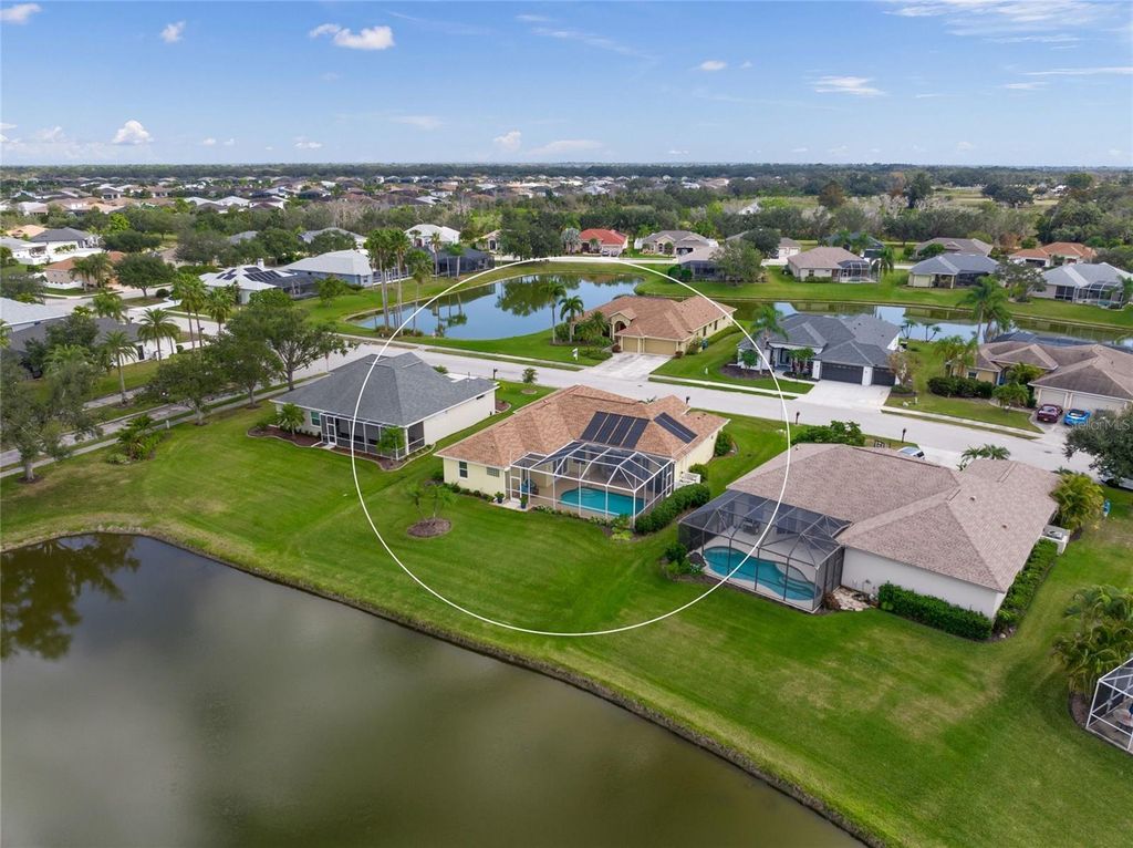 Photo of 2290 Vintage Street, Sarasota, FL 34240 (MLS # A4676970)