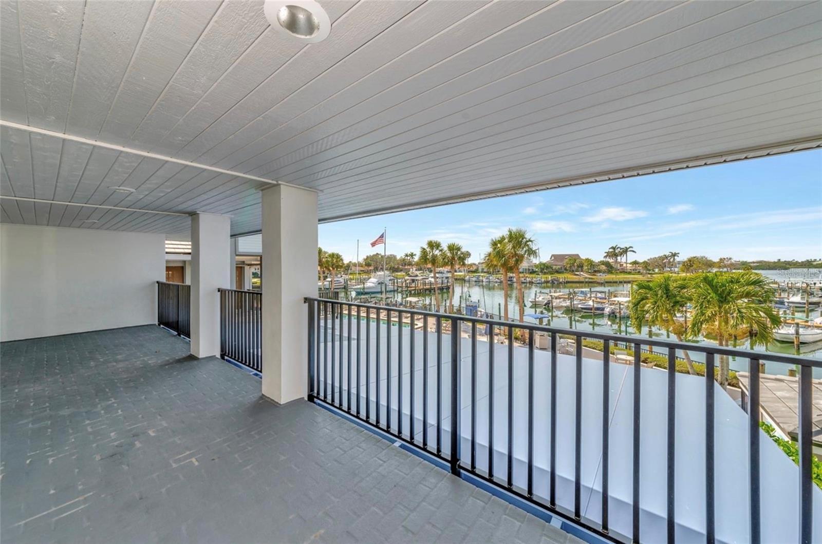 SOUTHBAY YACHT & RACQUET CLUB - Residential