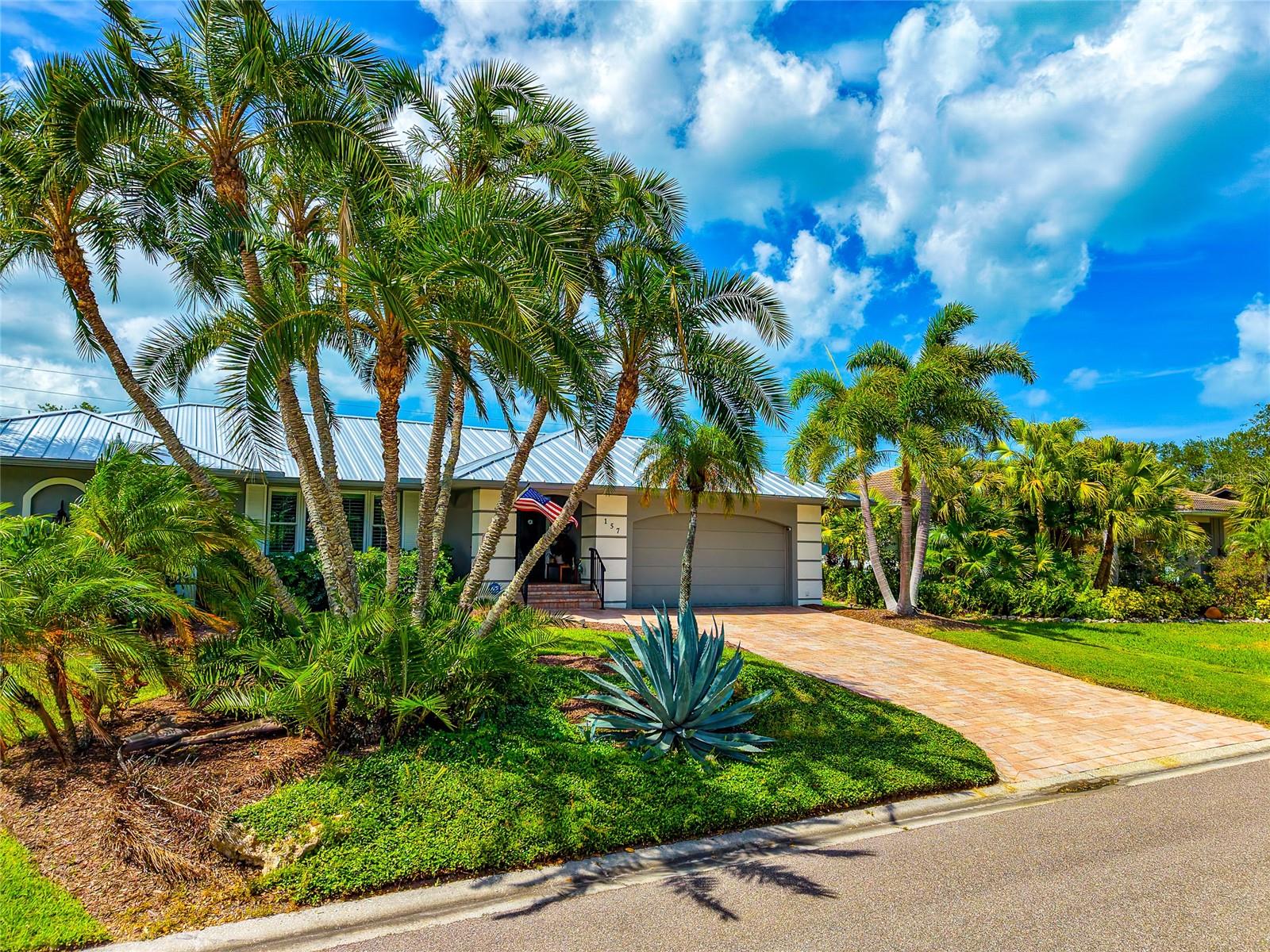 SOUTHBAY YACHT & RACQUET CLUB - Residential