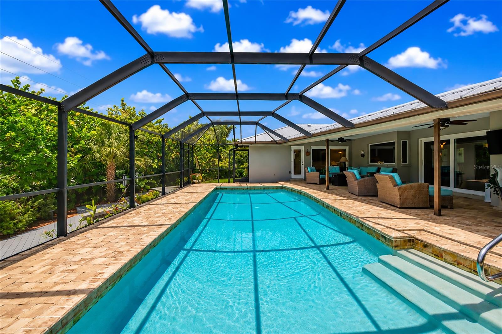 SOUTHBAY YACHT & RACQUET CLUB - Residential