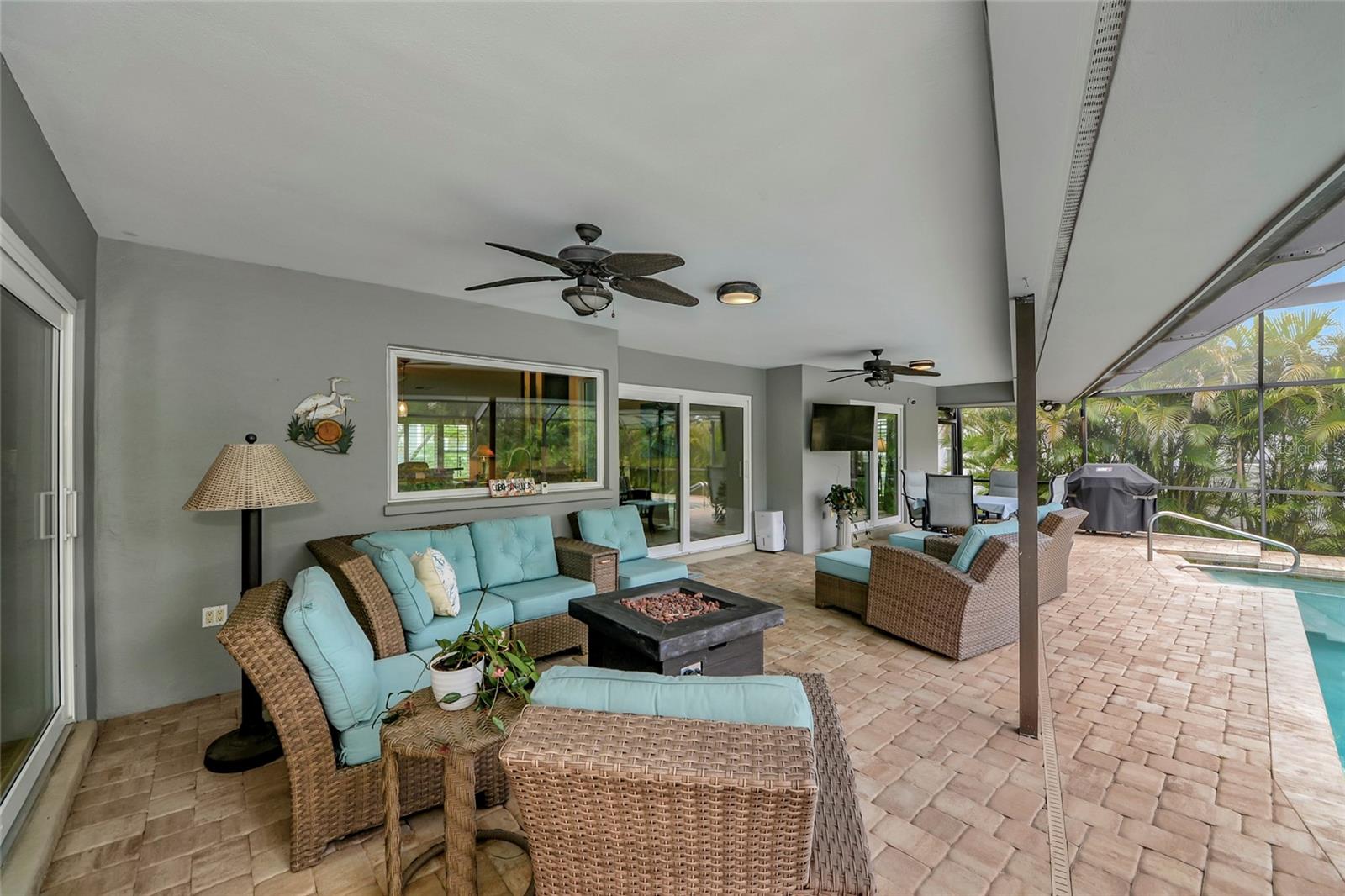 SOUTHBAY YACHT & RACQUET CLUB - Residential