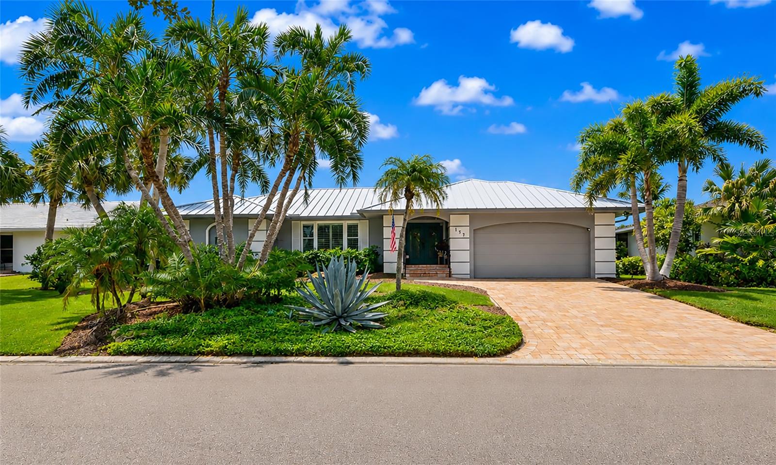 SOUTHBAY YACHT & RACQUET CLUB - Residential