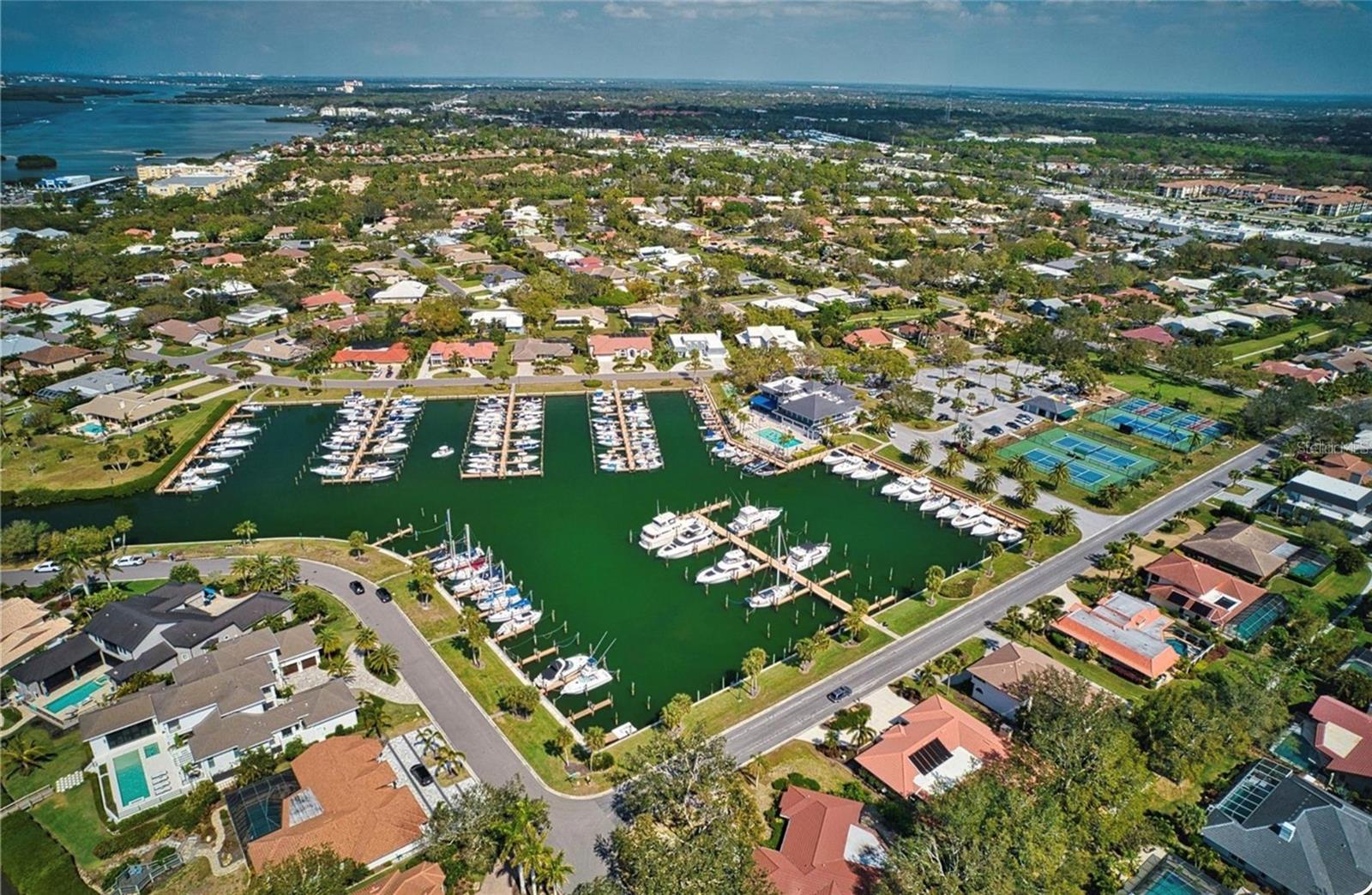 SOUTHBAY YACHT & RACQUET CLUB - Residential