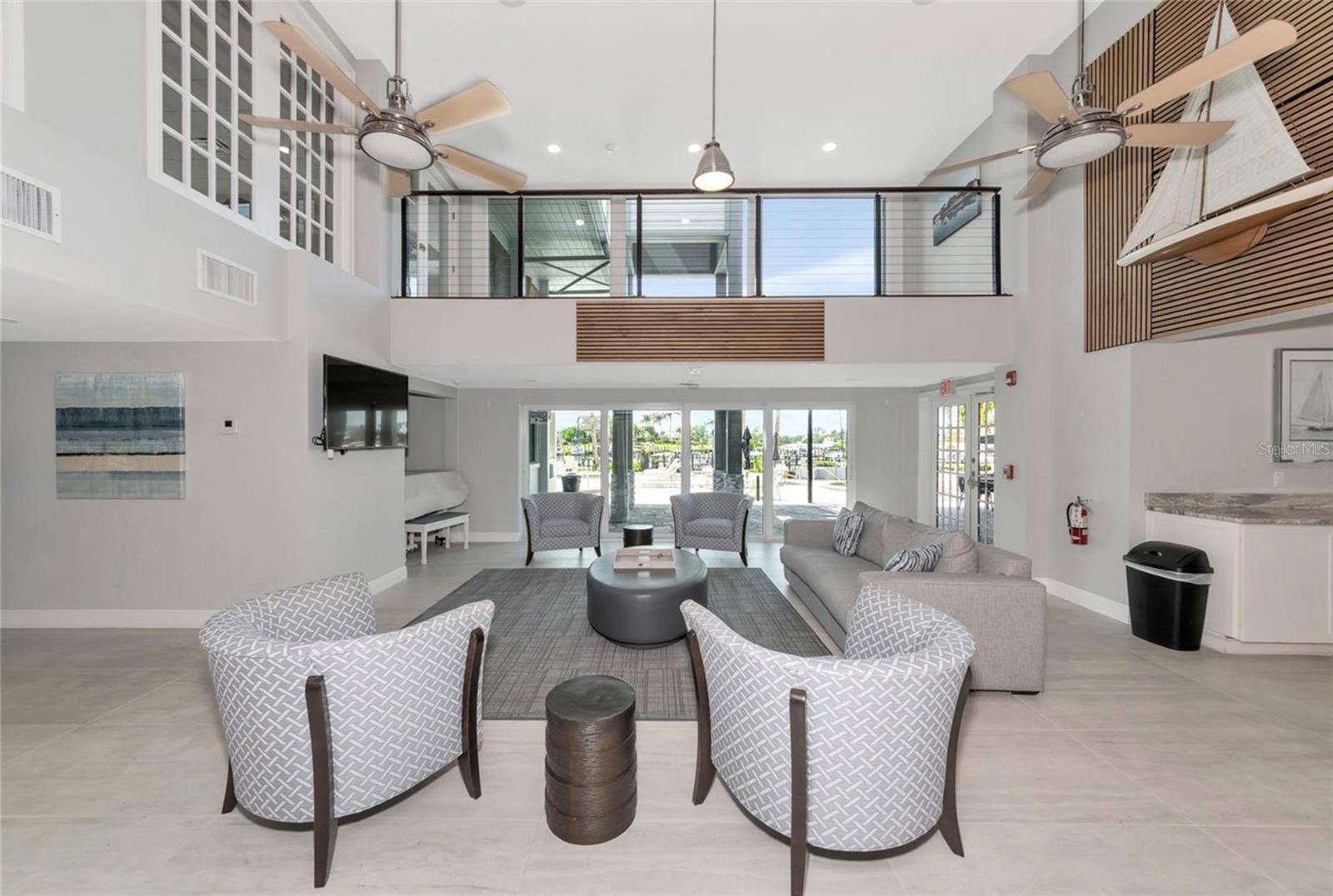 SOUTHBAY YACHT & RACQUET CLUB - Residential