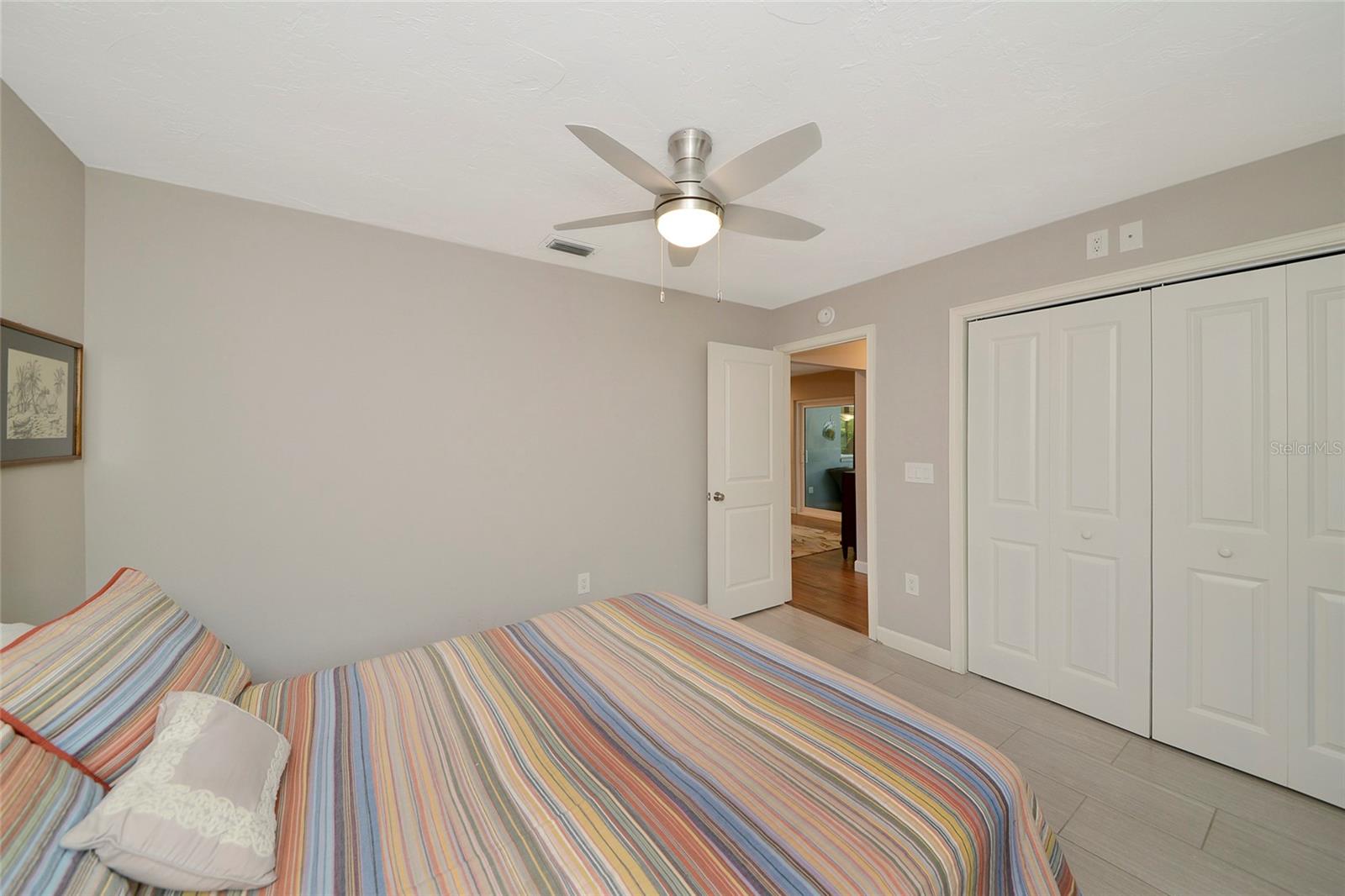 SOUTHBAY YACHT & RACQUET CLUB - Residential