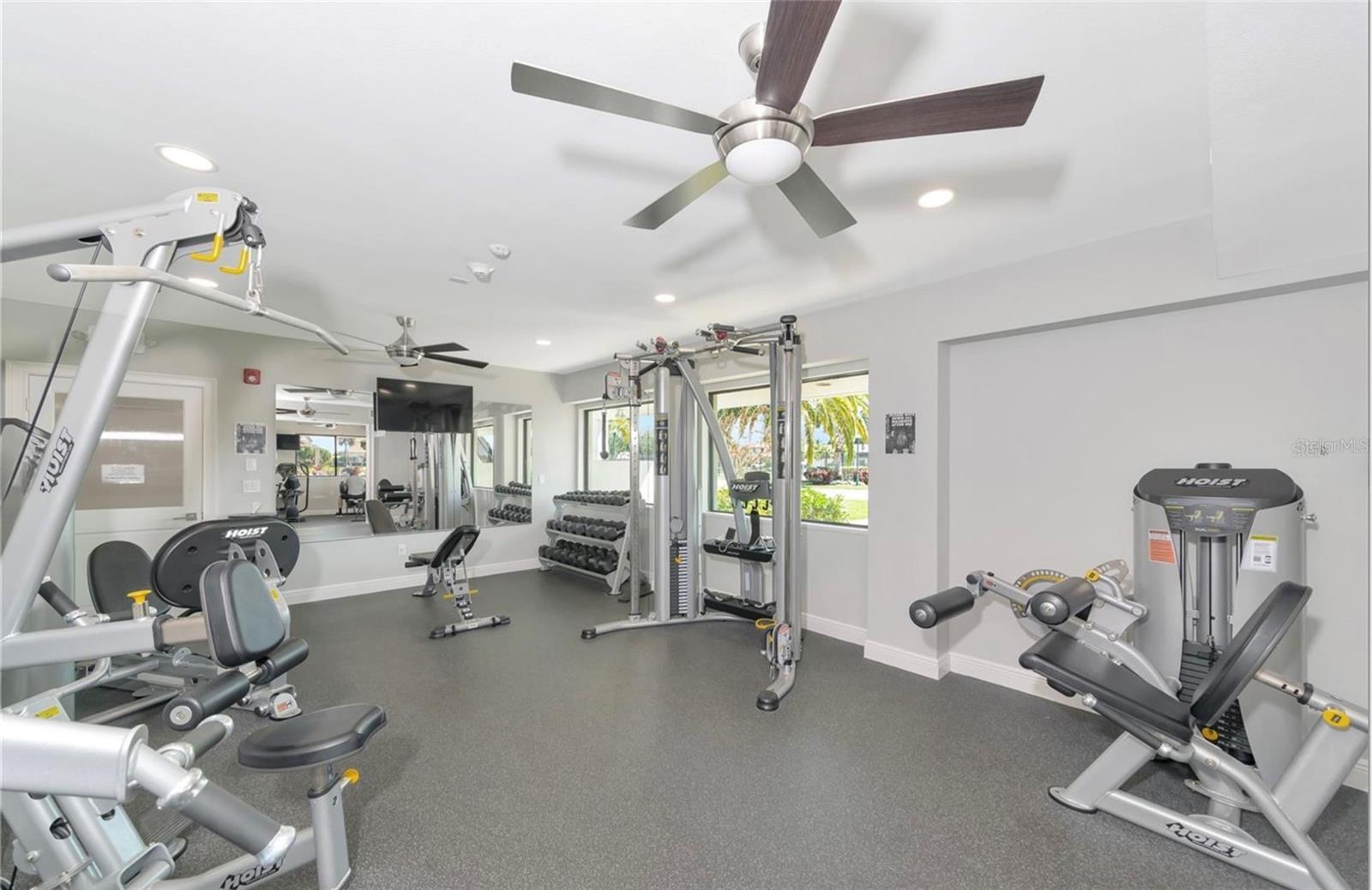 SOUTHBAY YACHT & RACQUET CLUB - Residential