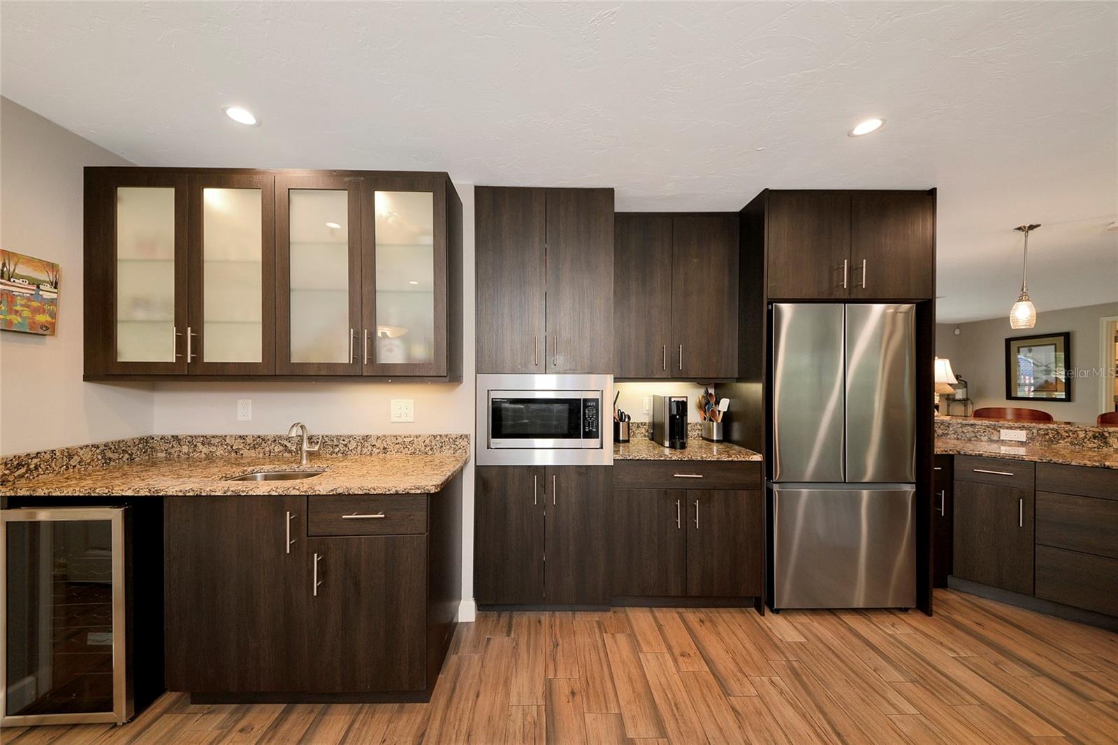 SOUTHBAY YACHT & RACQUET CLUB - Residential