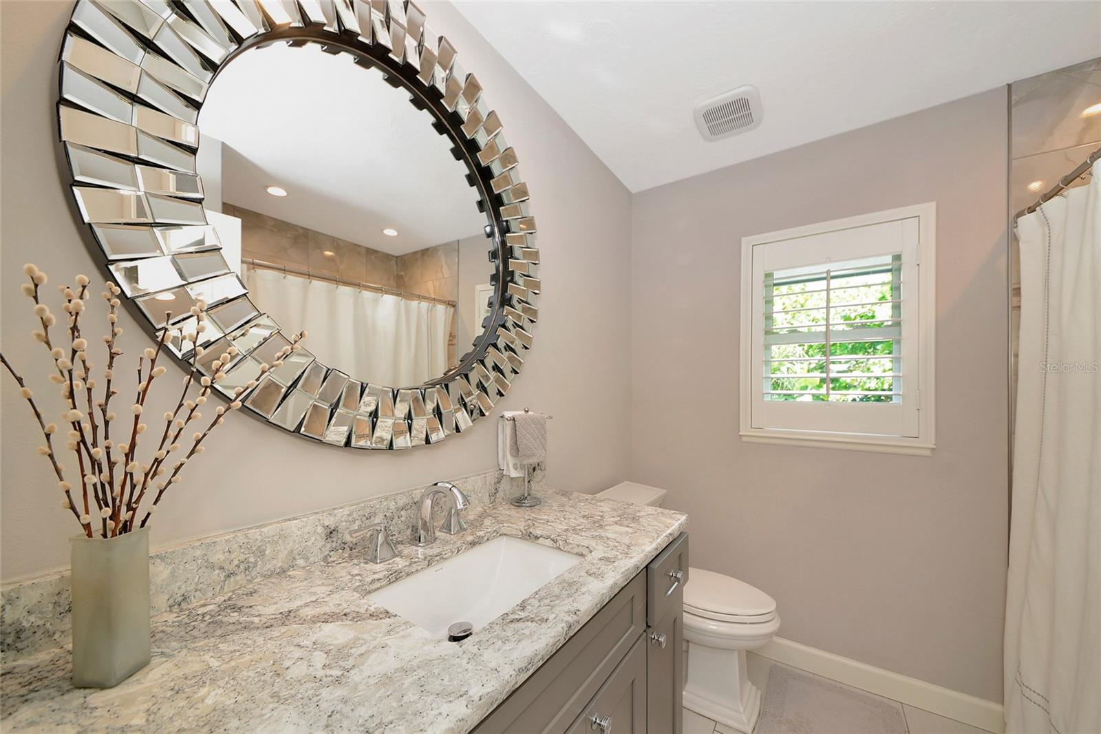 SOUTHBAY YACHT & RACQUET CLUB - Residential