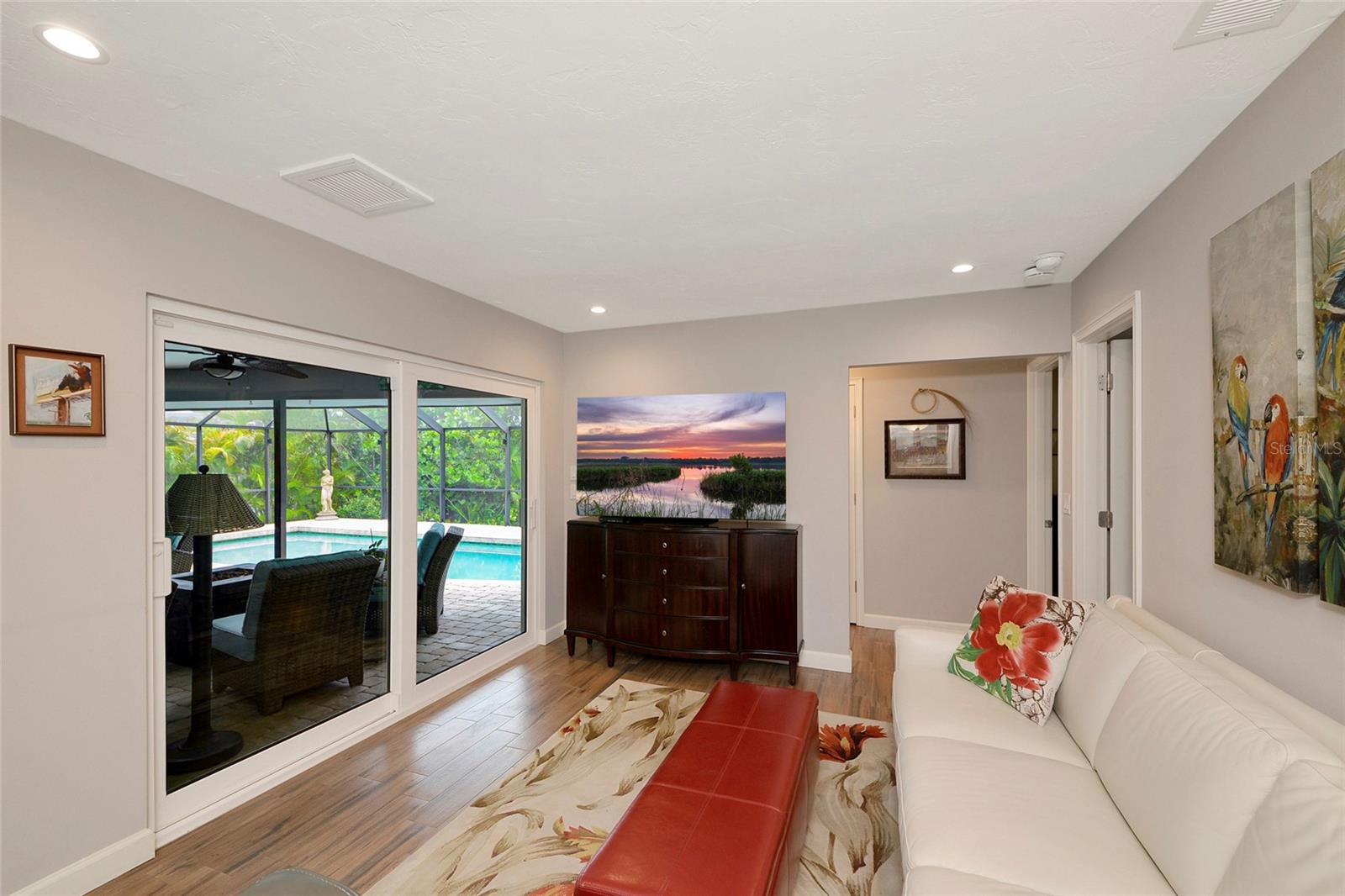 SOUTHBAY YACHT & RACQUET CLUB - Residential