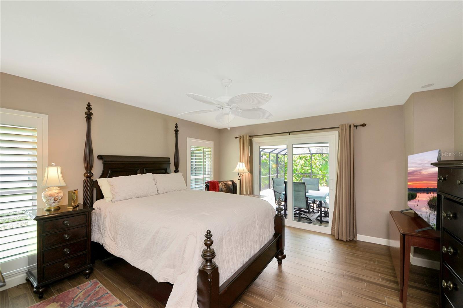 SOUTHBAY YACHT & RACQUET CLUB - Residential
