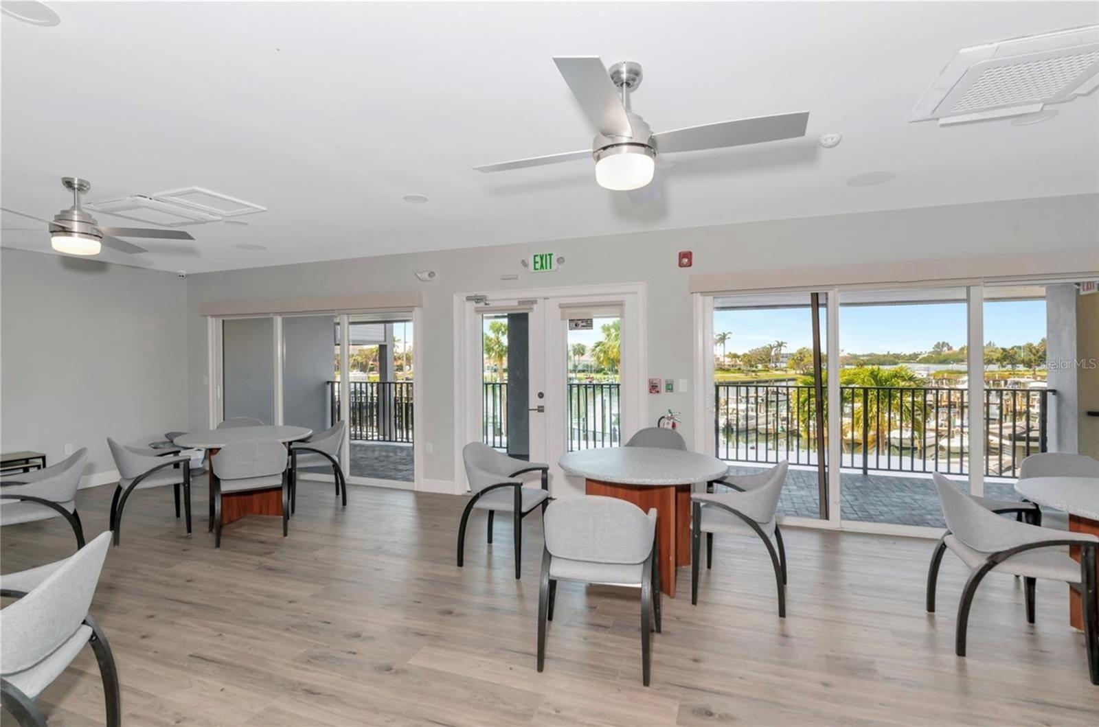 SOUTHBAY YACHT & RACQUET CLUB - Residential