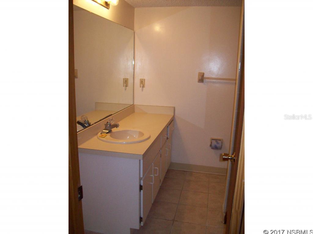 Gleneagles Unrec - Residential Lease