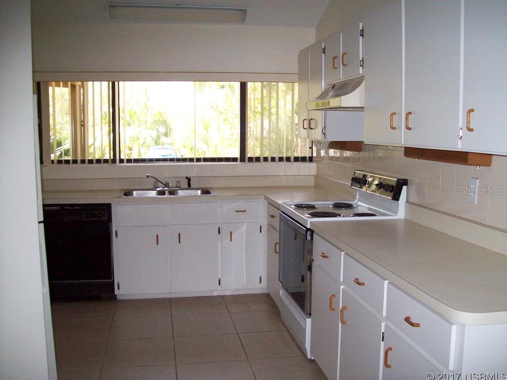 Gleneagles Unrec - Residential Lease