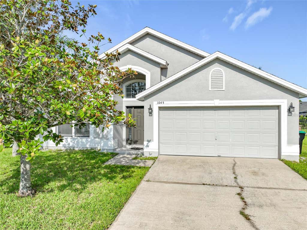 Photo of 1045 Willow Branch Drive, Orlando, FL 32828 (MLS # O6428625)