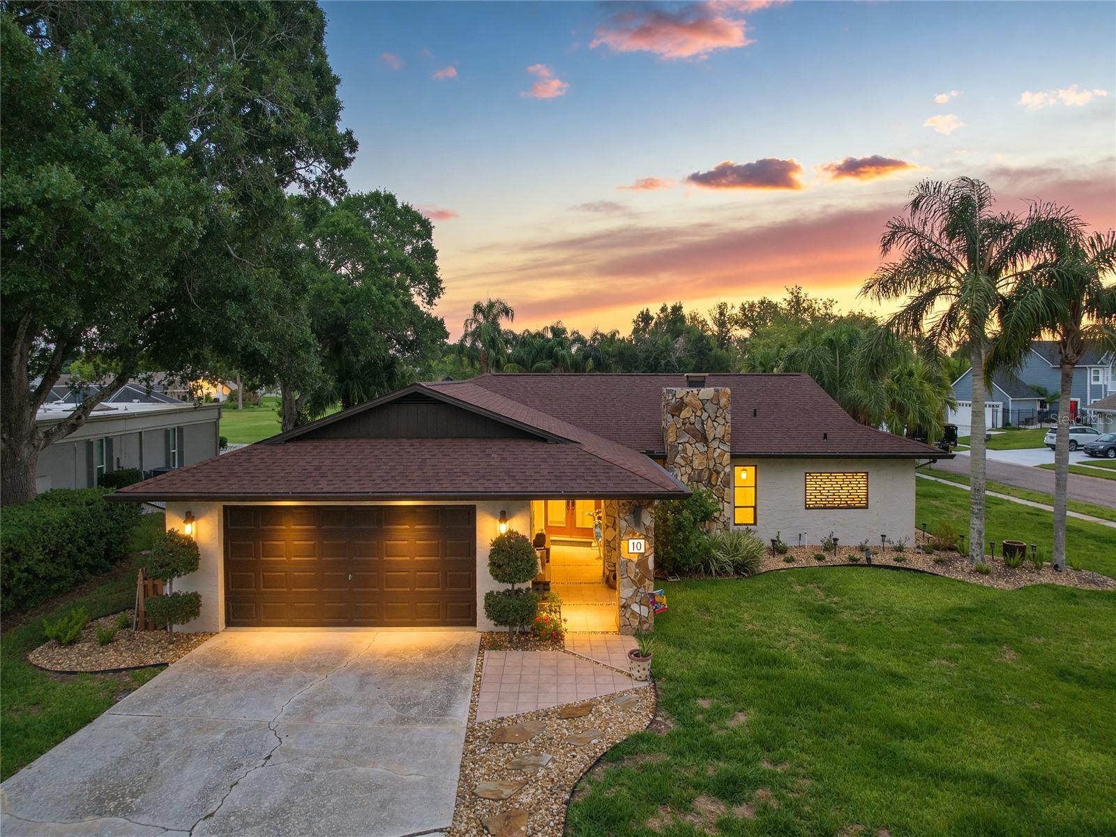 10 ARBOR LANE