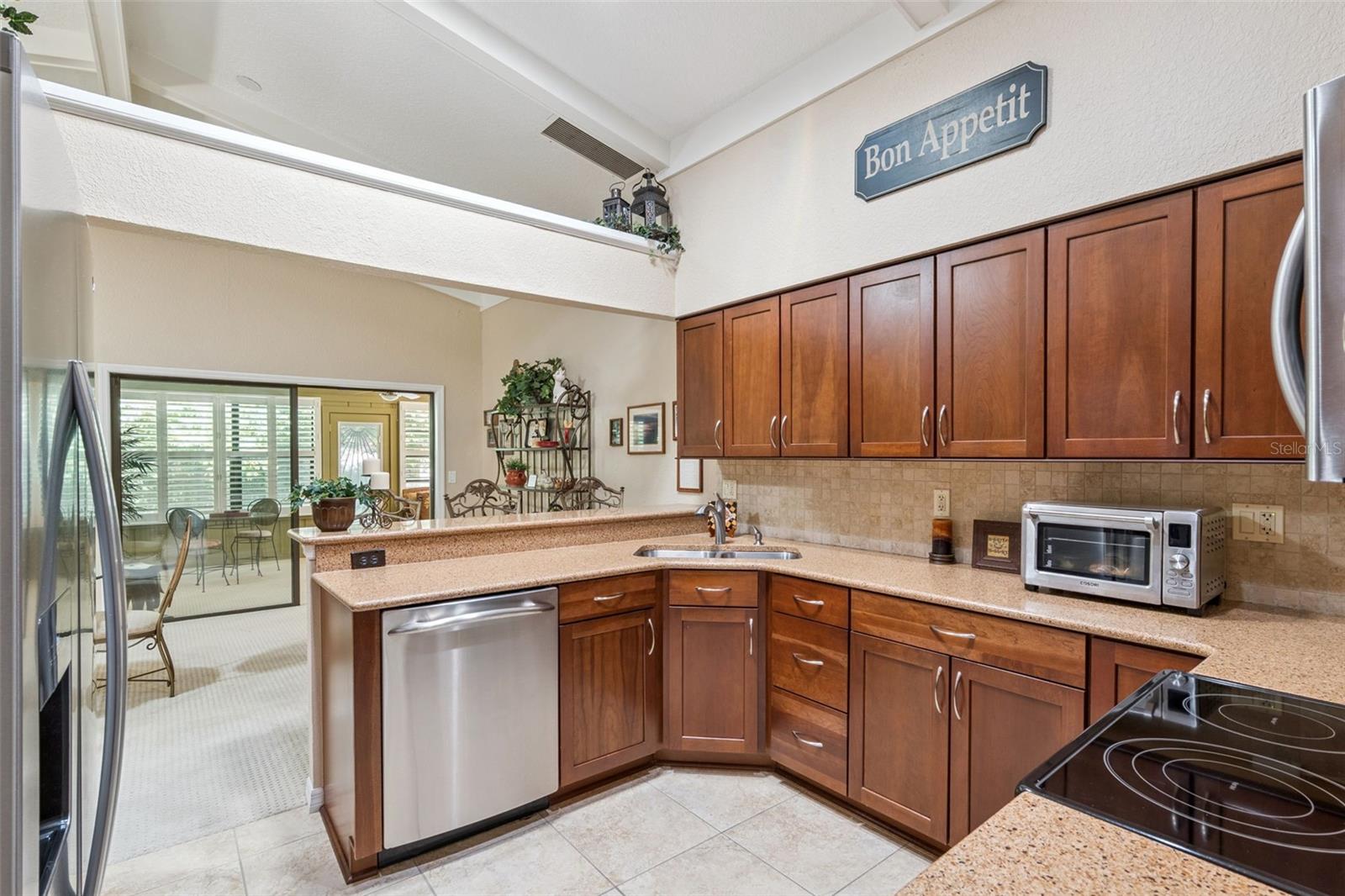 ERROL HILLS VILLAGE - Residential