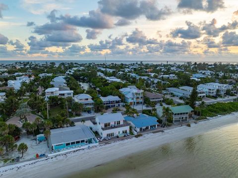 A home in ANNA MARIA