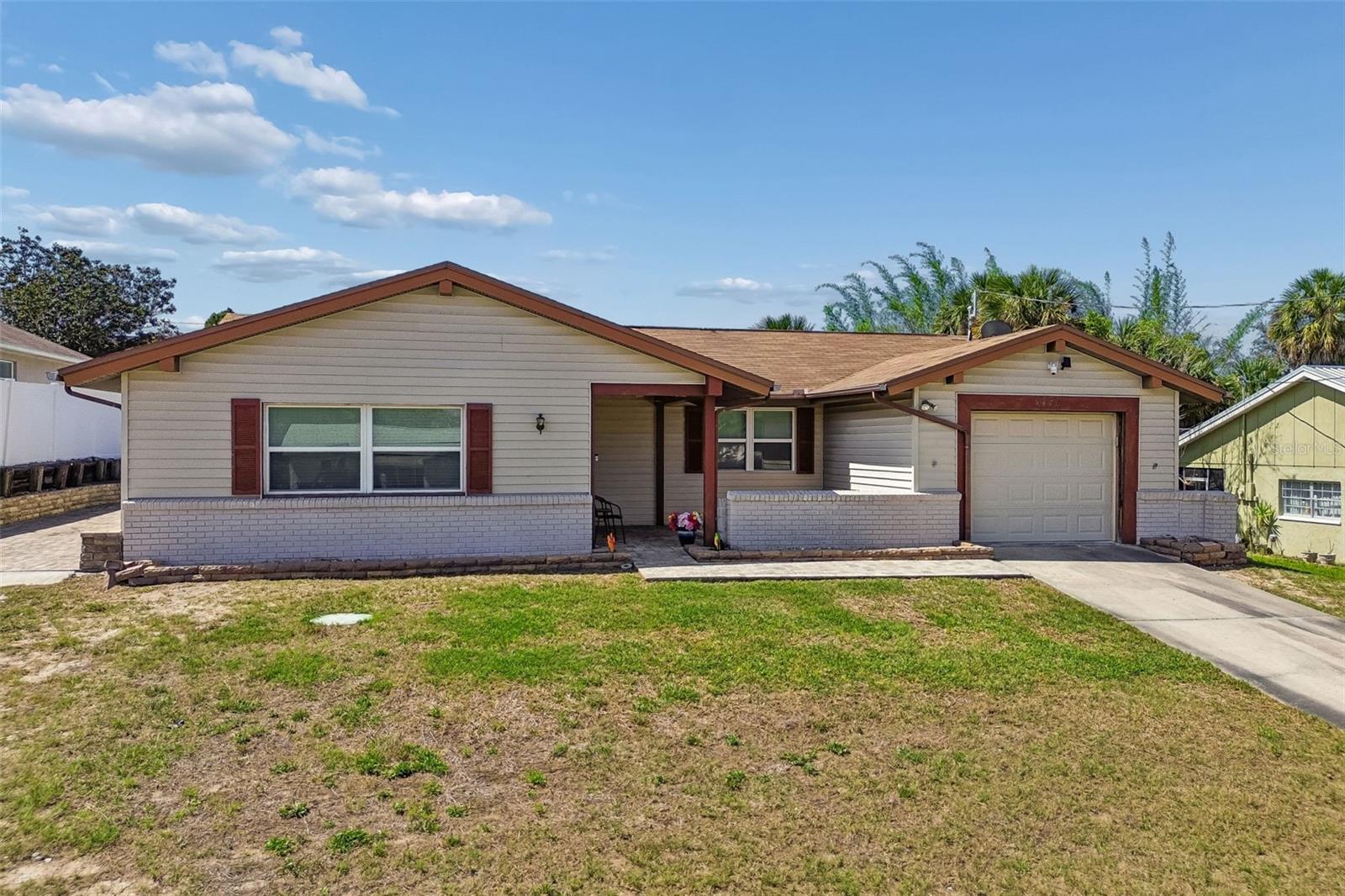 SPRING HILL - Residential