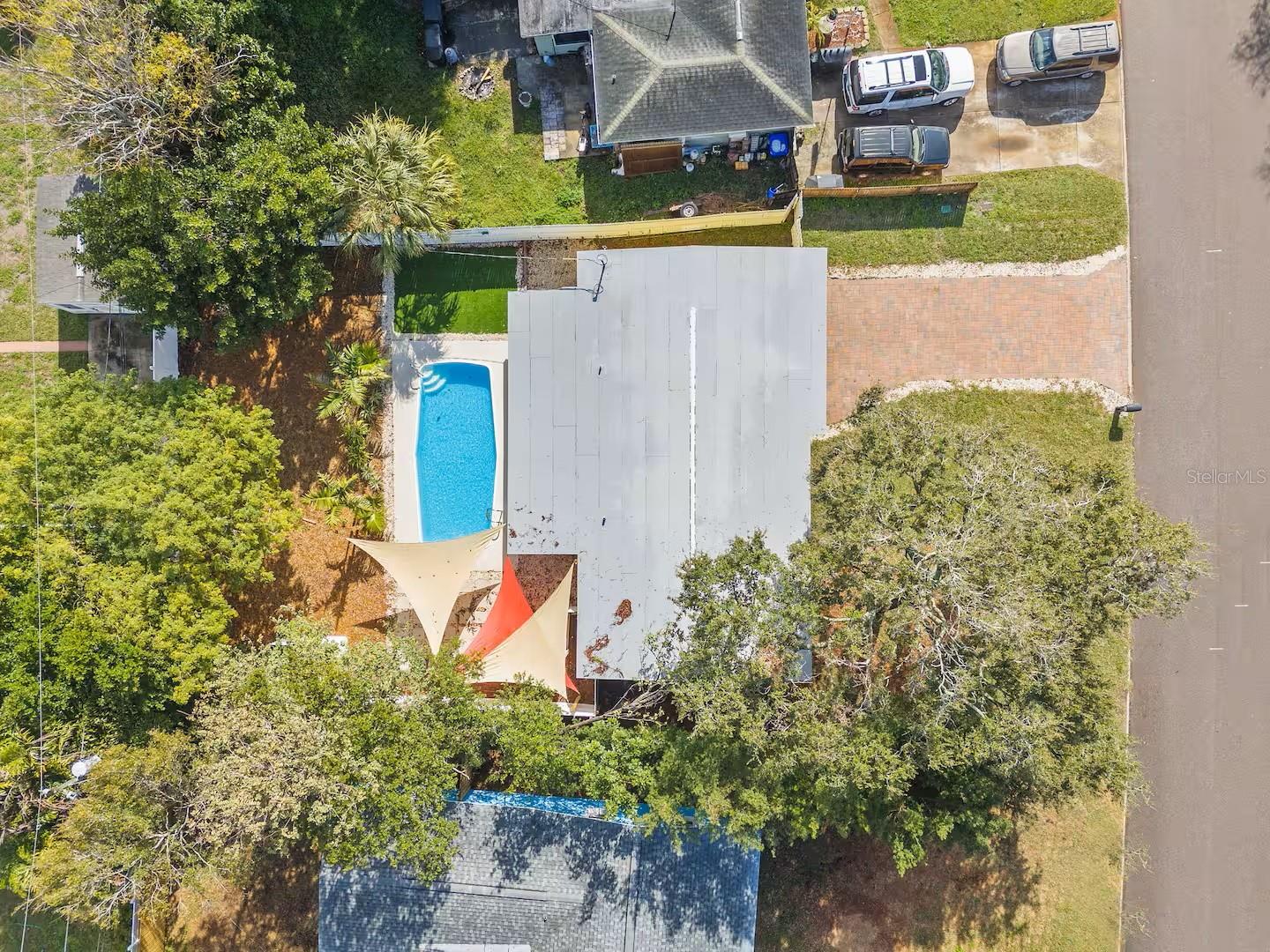 CROSS BAYOU ESTATES - Residential