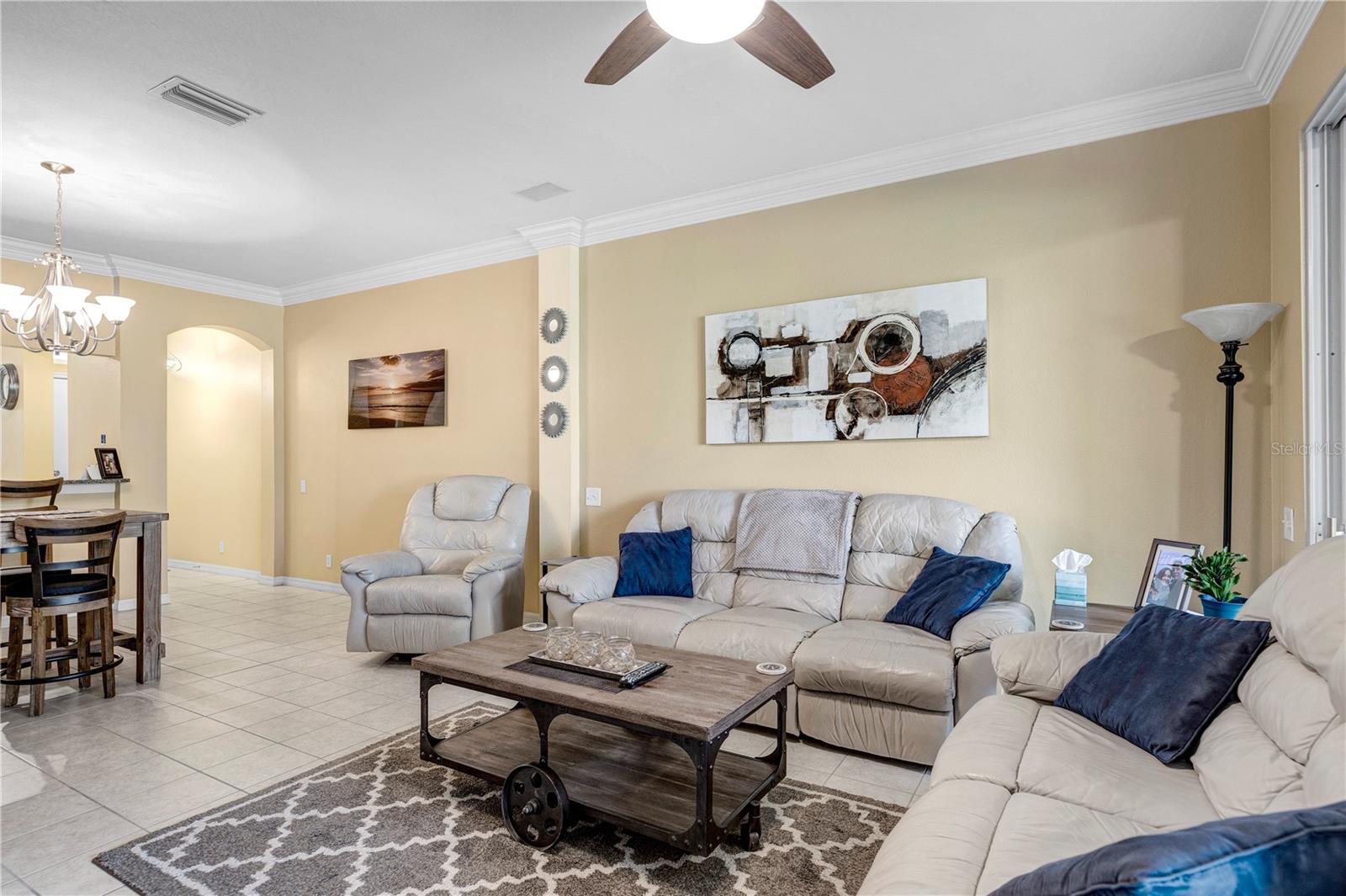 COVERED BRIDGE TWNHMS - Residential