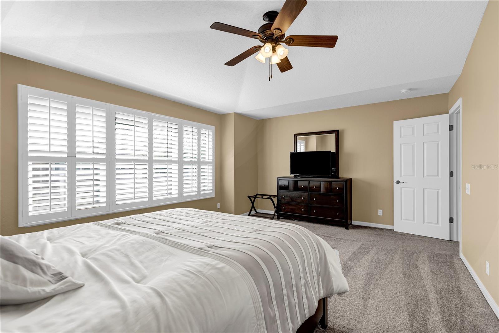 COVERED BRIDGE TWNHMS - Residential