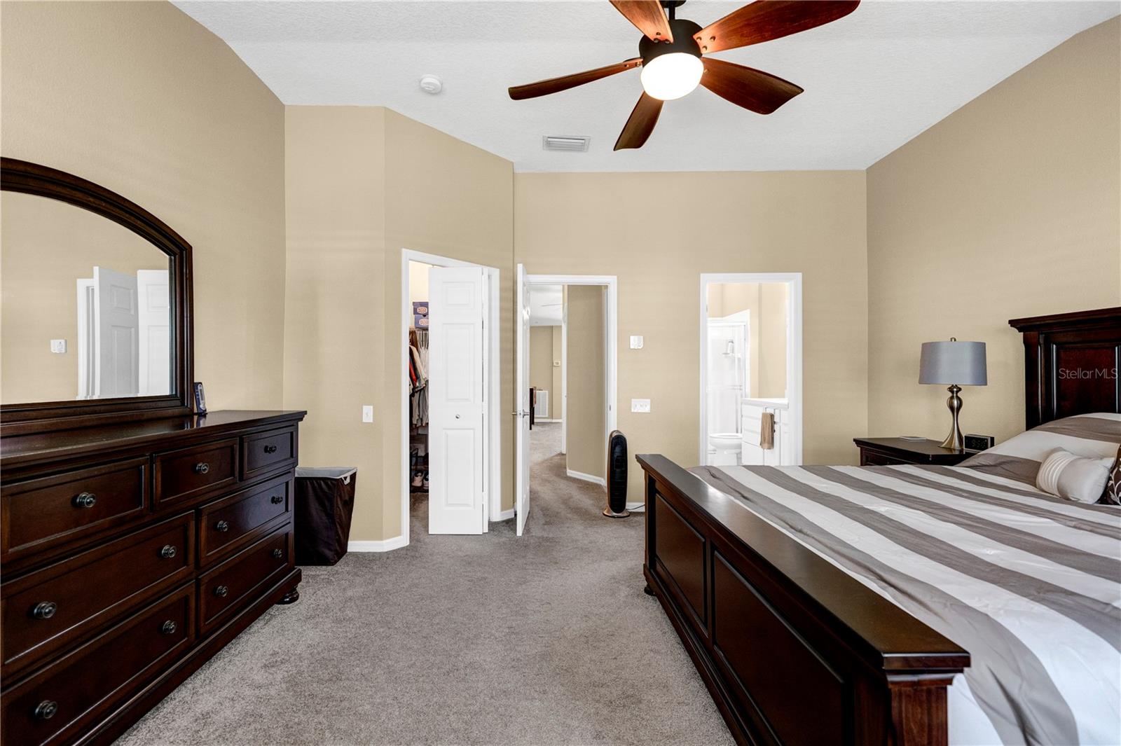 COVERED BRIDGE TWNHMS - Residential