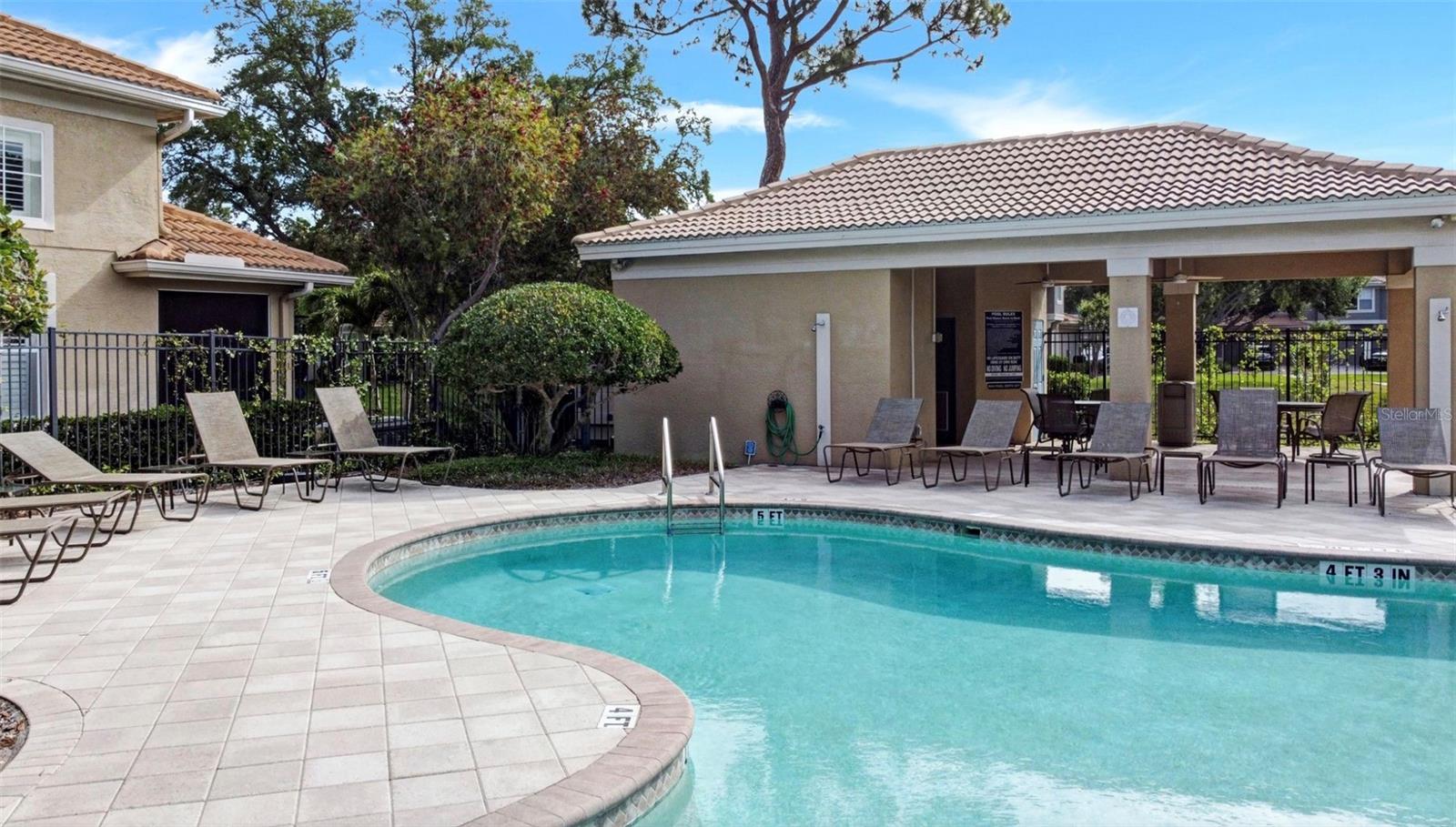 COVERED BRIDGE TWNHMS - Residential