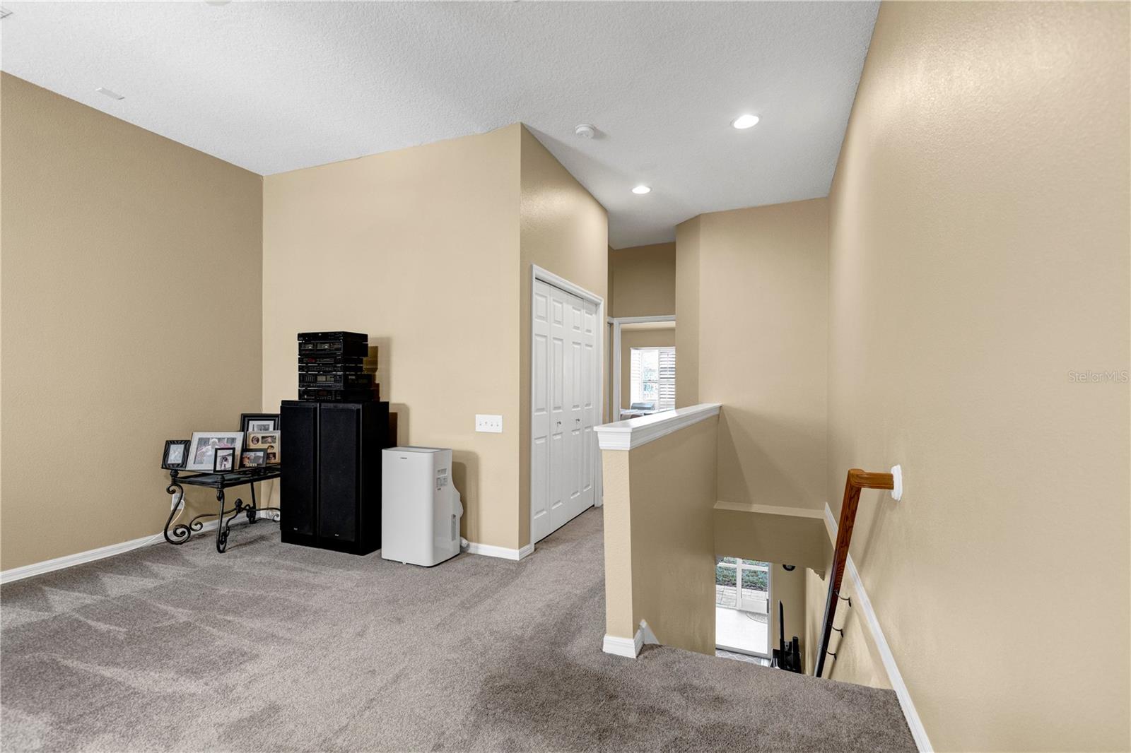 COVERED BRIDGE TWNHMS - Residential