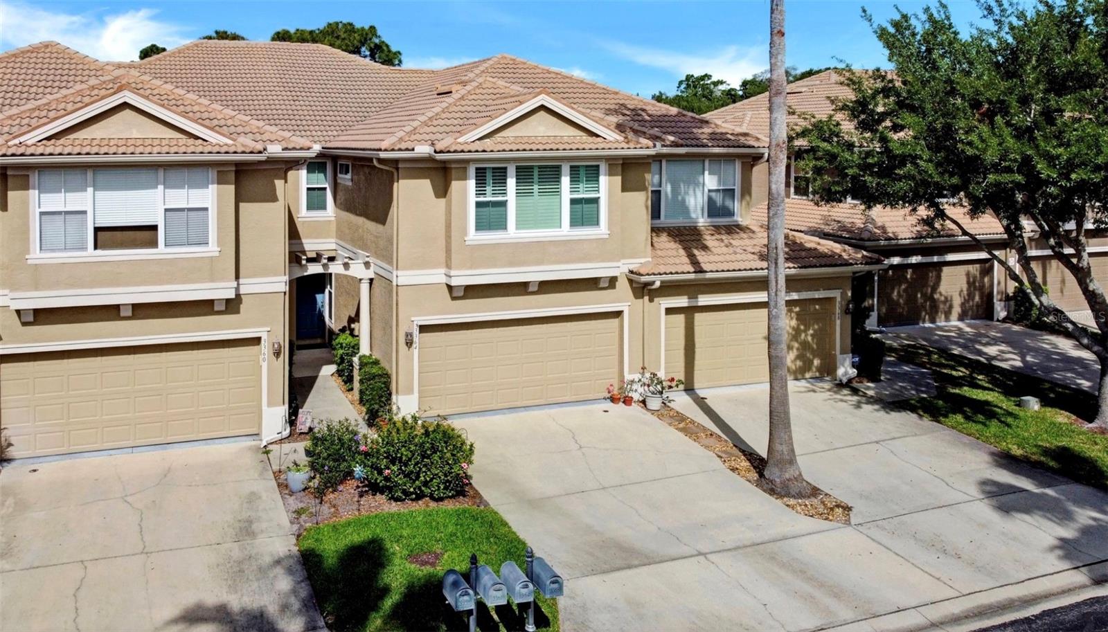 COVERED BRIDGE TWNHMS - Residential