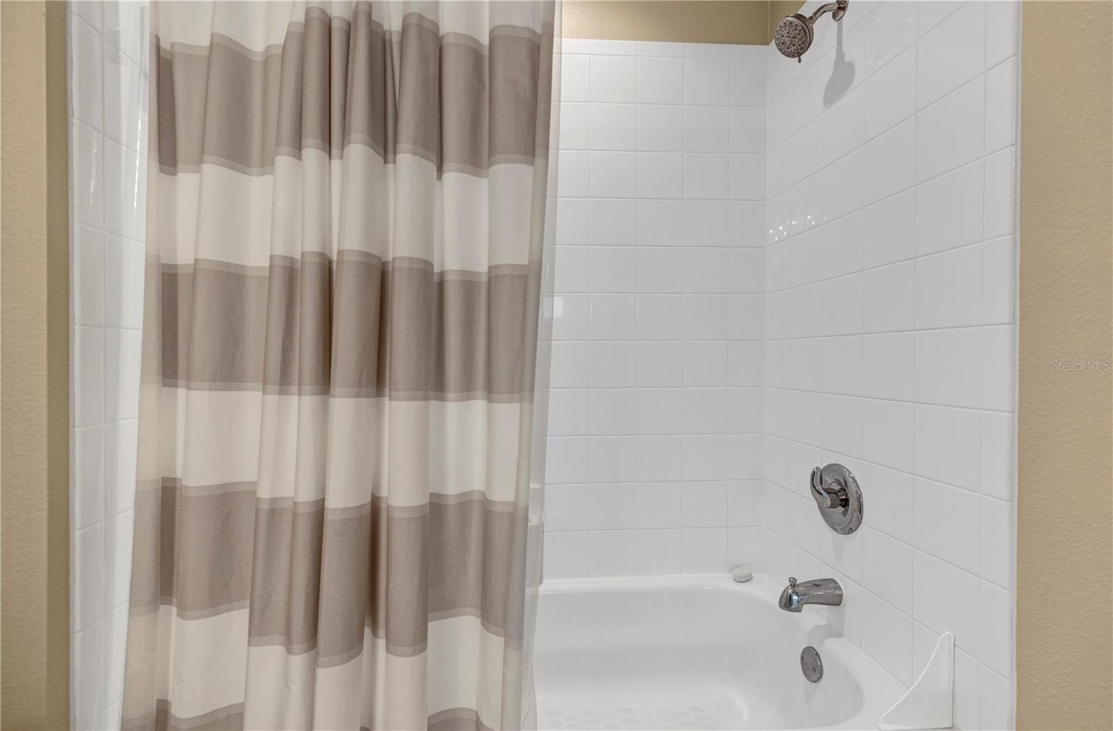 COVERED BRIDGE TWNHMS - Residential