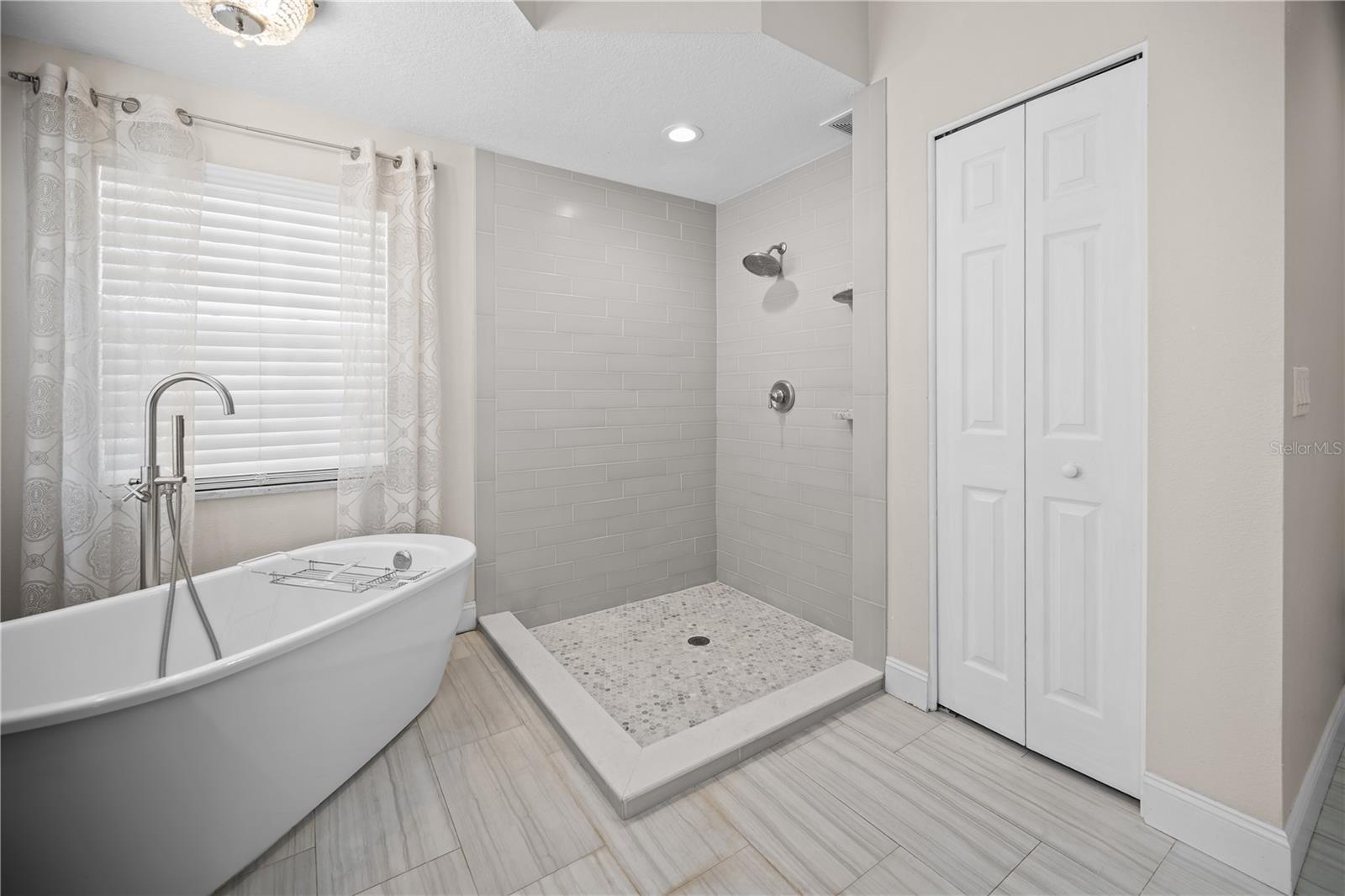 WALDEN LAKE 33 3 CORRECTIVE PLACE - Residential